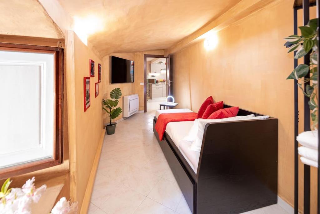 Condotta House Apartment