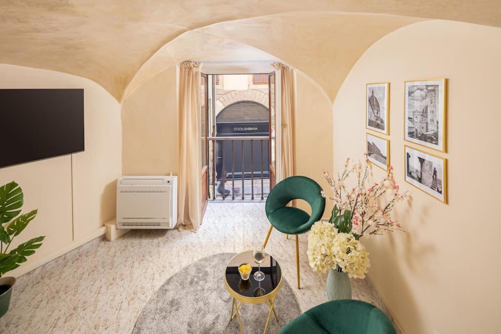 Condotta House Apartment *