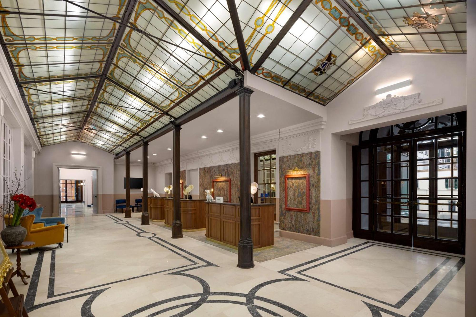 Anglo American Florence, Curio Collection By Hilton Firenze