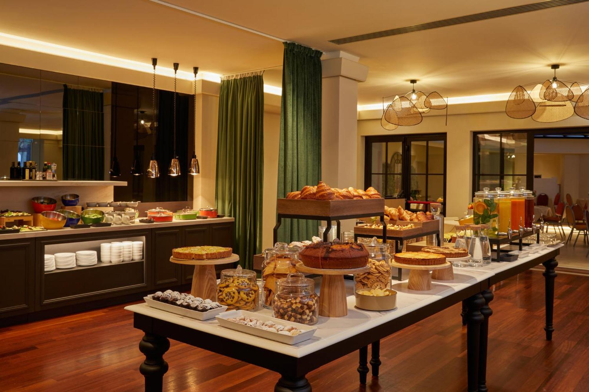 Indigo By Ihg Hotel 4*