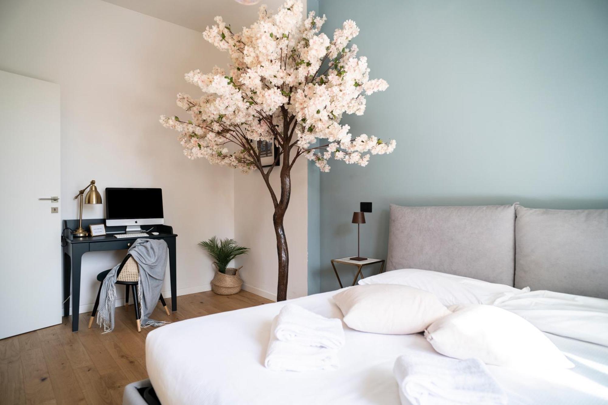 Apartment The Cherry Tree House