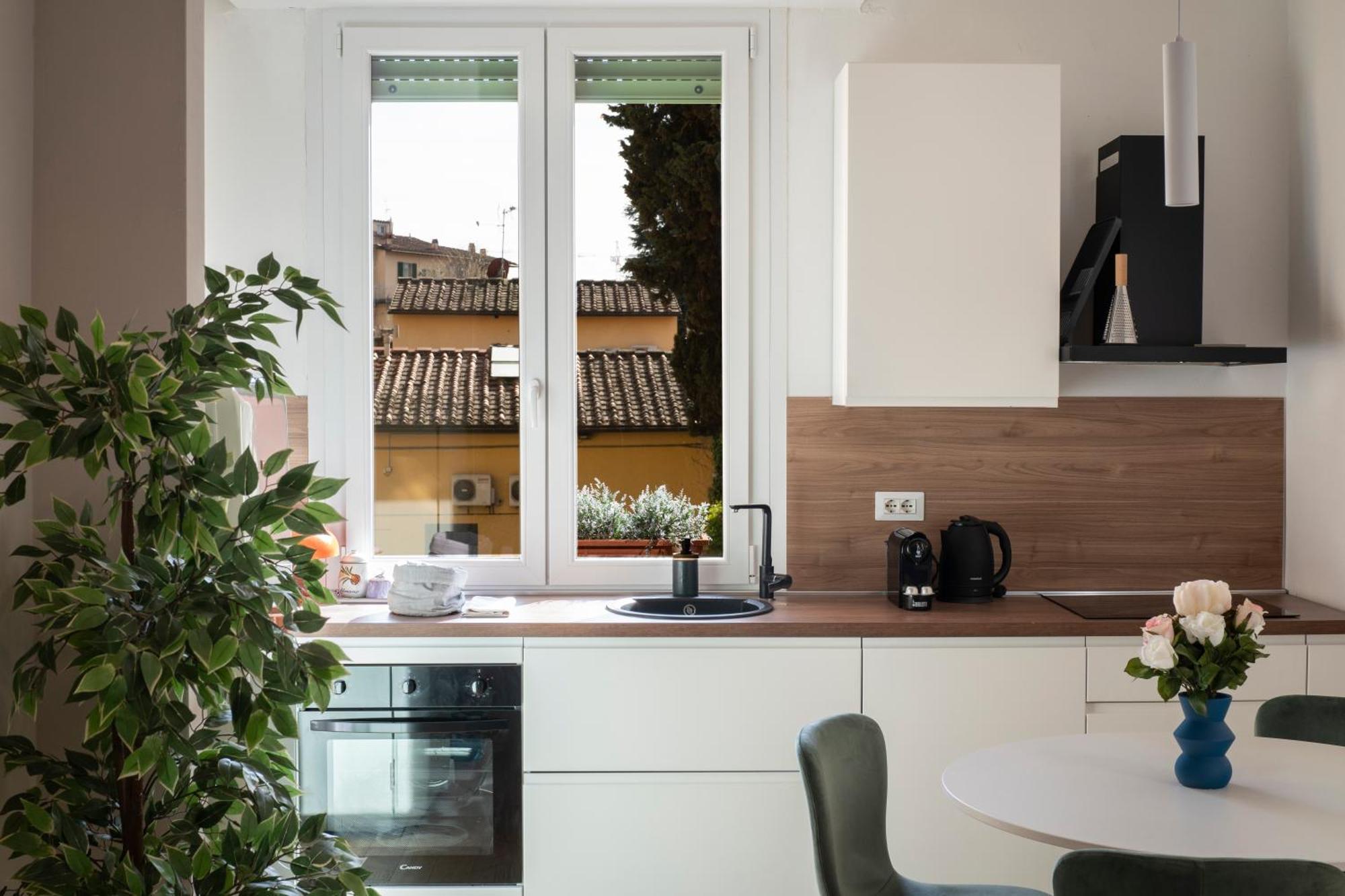 The Cherry Tree House Apartment *