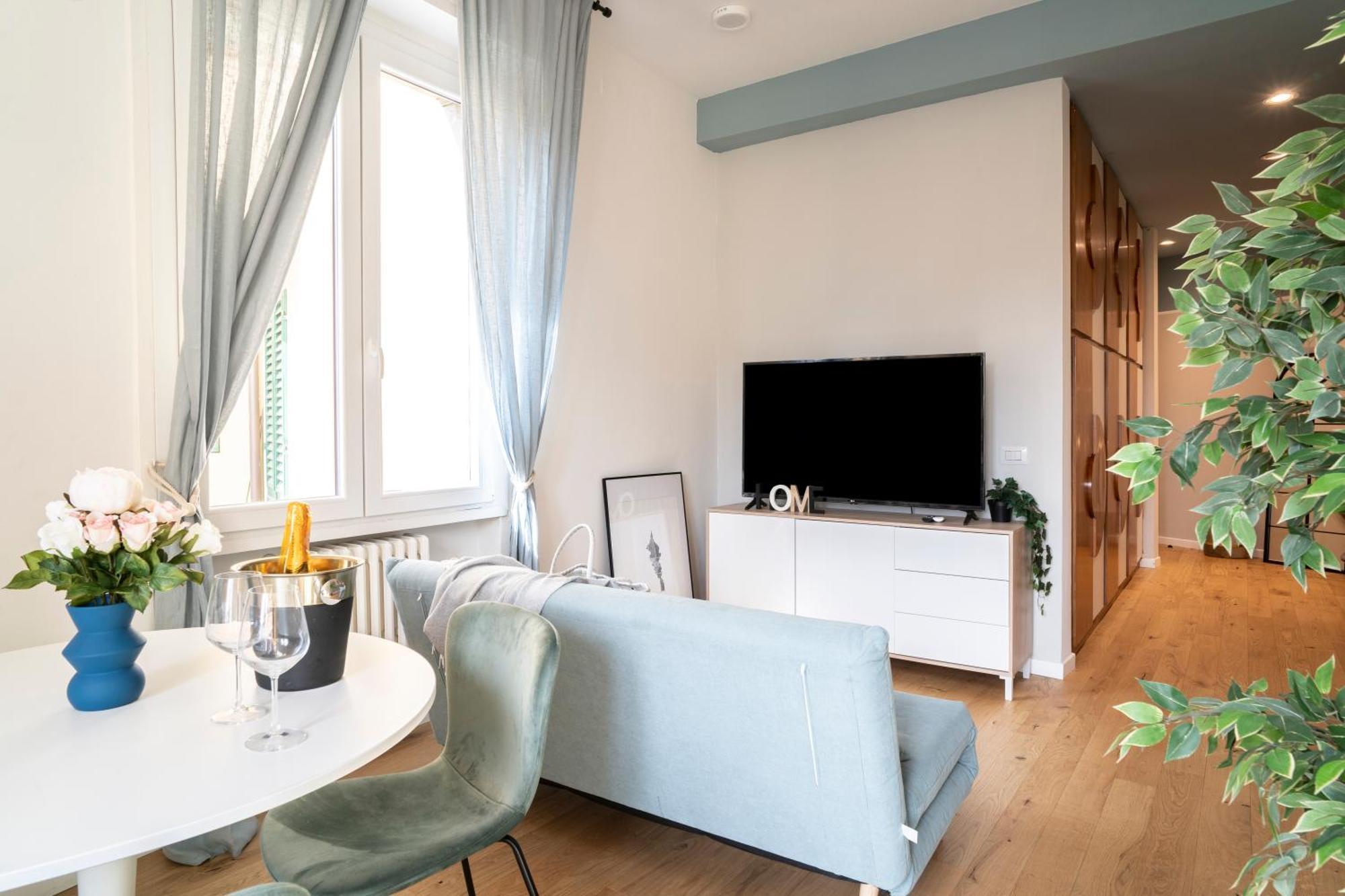 The Cherry Tree House Apartment