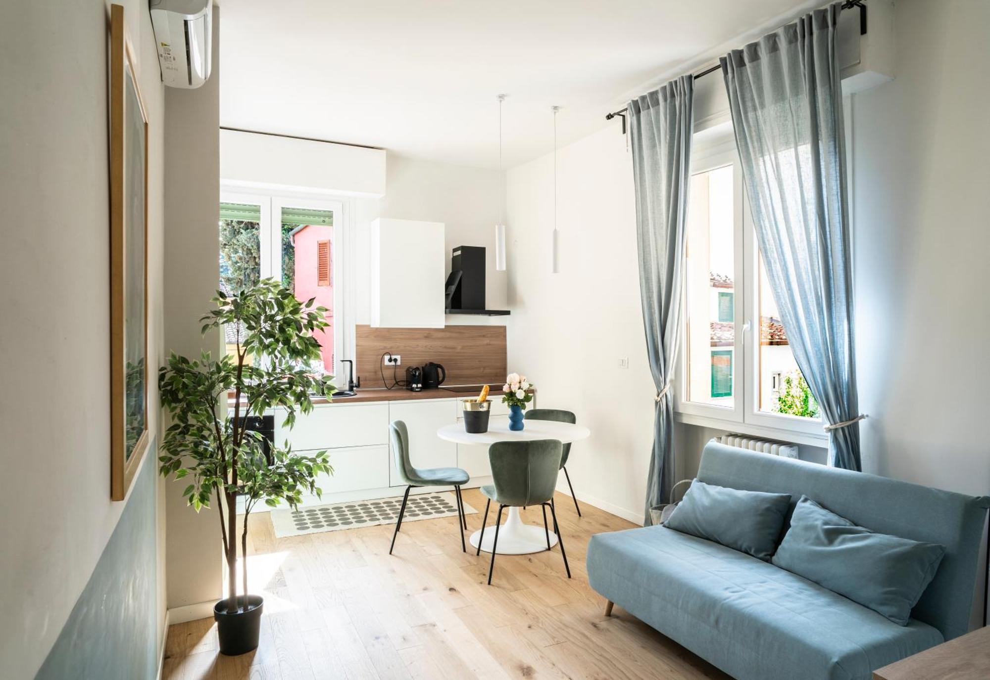 The Cherry Tree House Apartment
