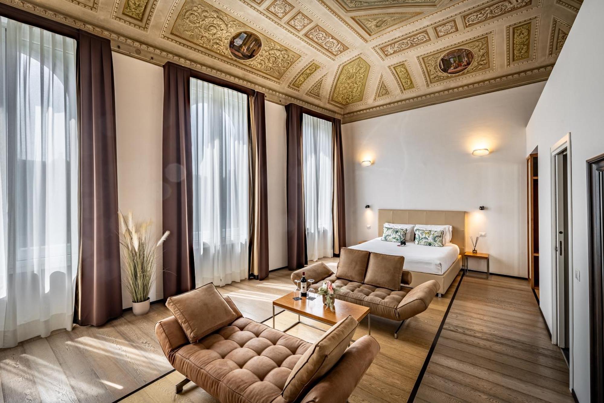 Palazzo Alfieri Residenza D'epoca