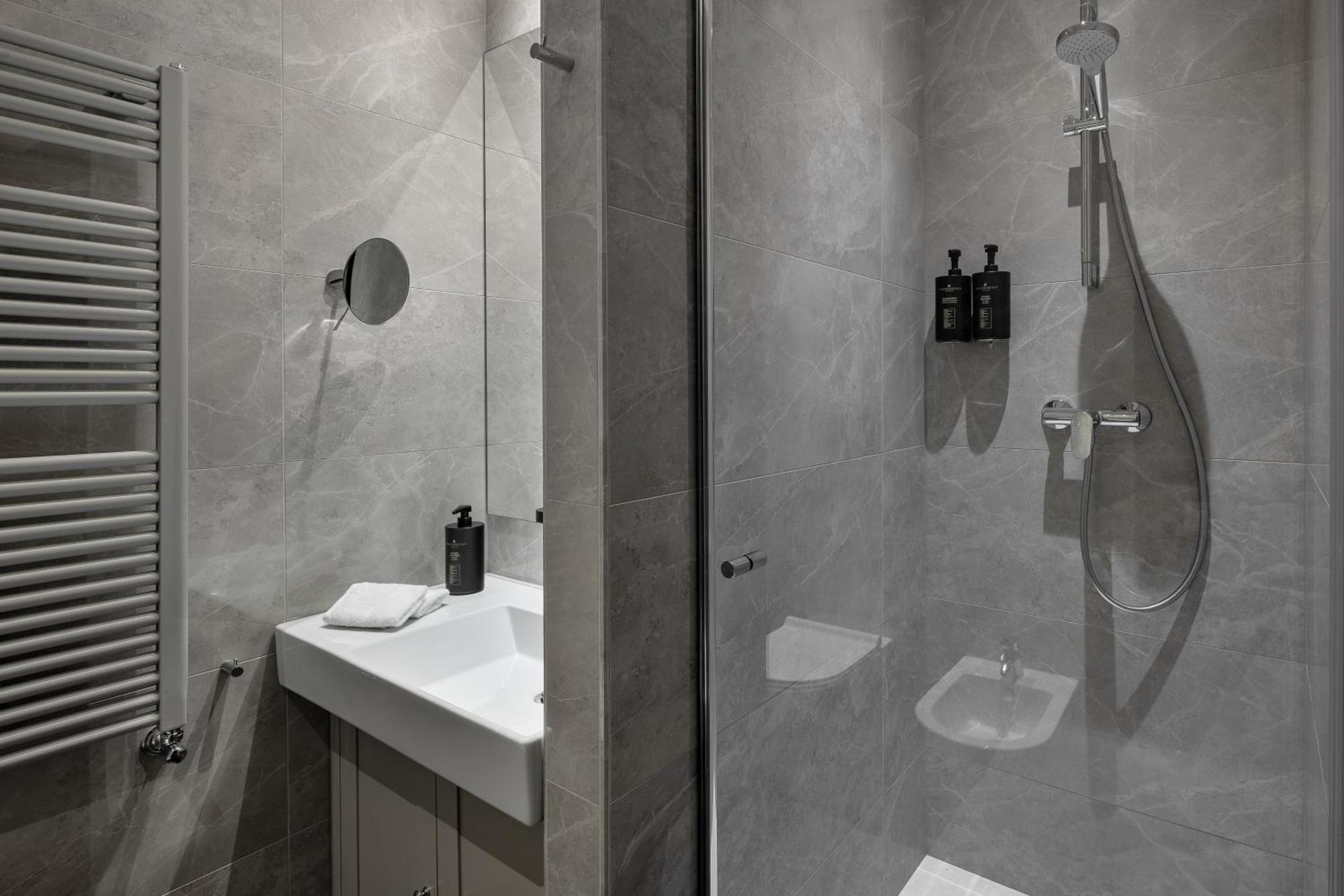 Porta Nera Private Living - Adults Only Hotell *
