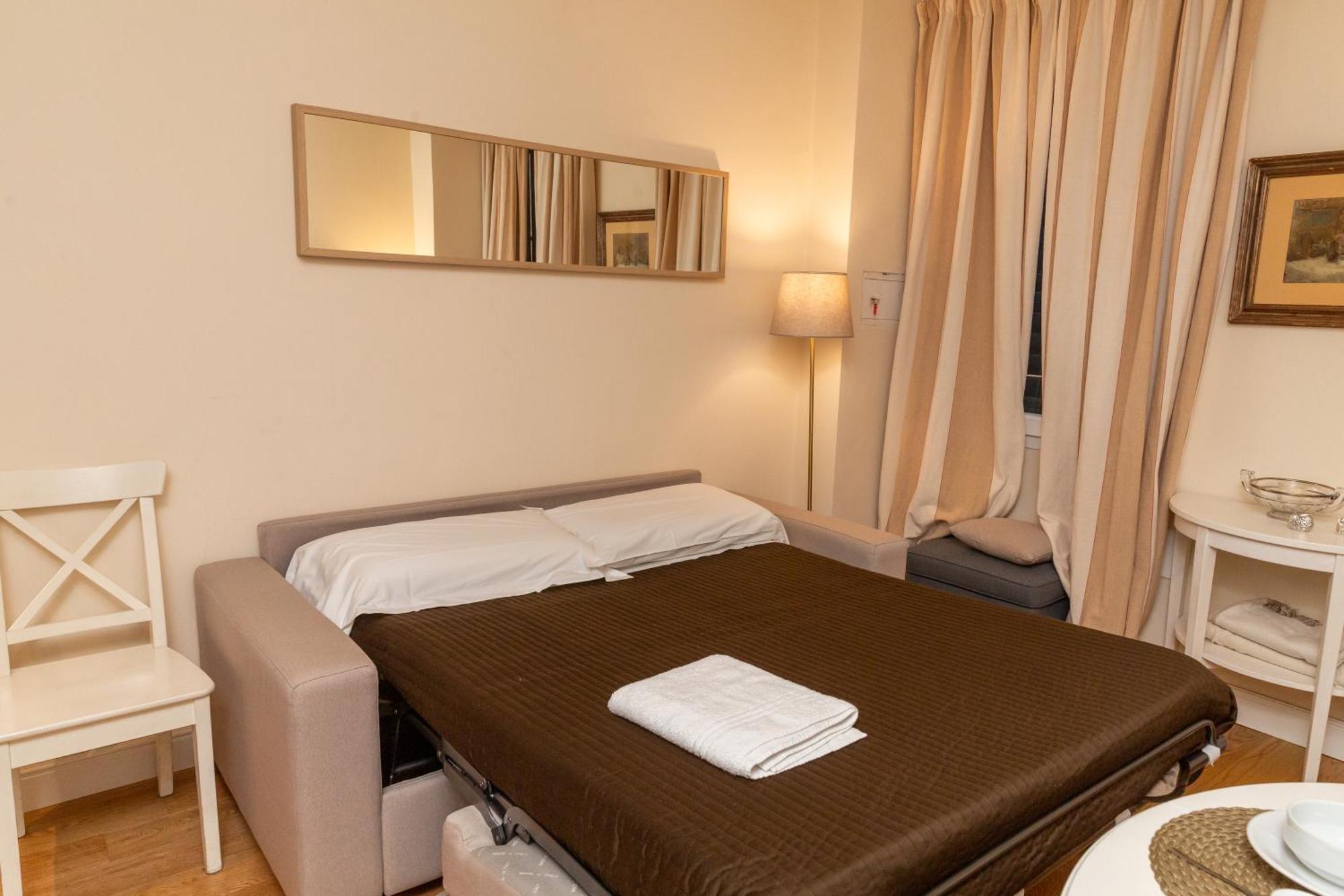 Cozy Santa Maria Novella Uffizi Duomo 2beds-2baths Appartamento *