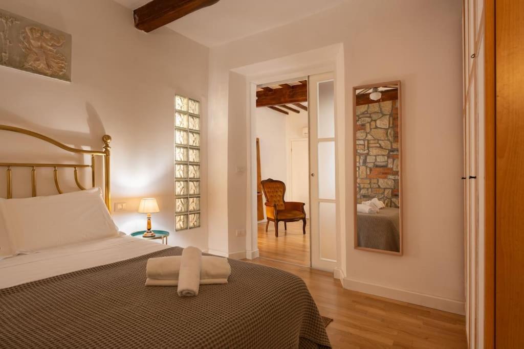 Keys Of Italy - Mercato 20 - Modern 1 Bedroom Nearby Mercato Appartamento *