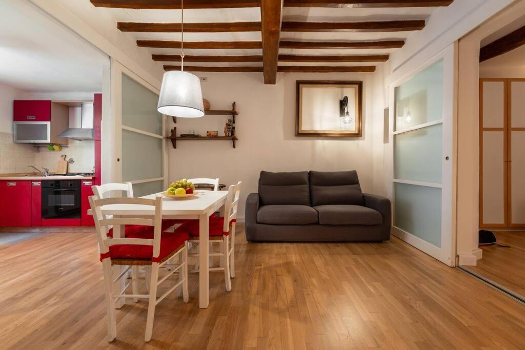 Keys Of Italy - Mercato 20 - Modern 1 Bedroom Nearby Mercato Appartamento *