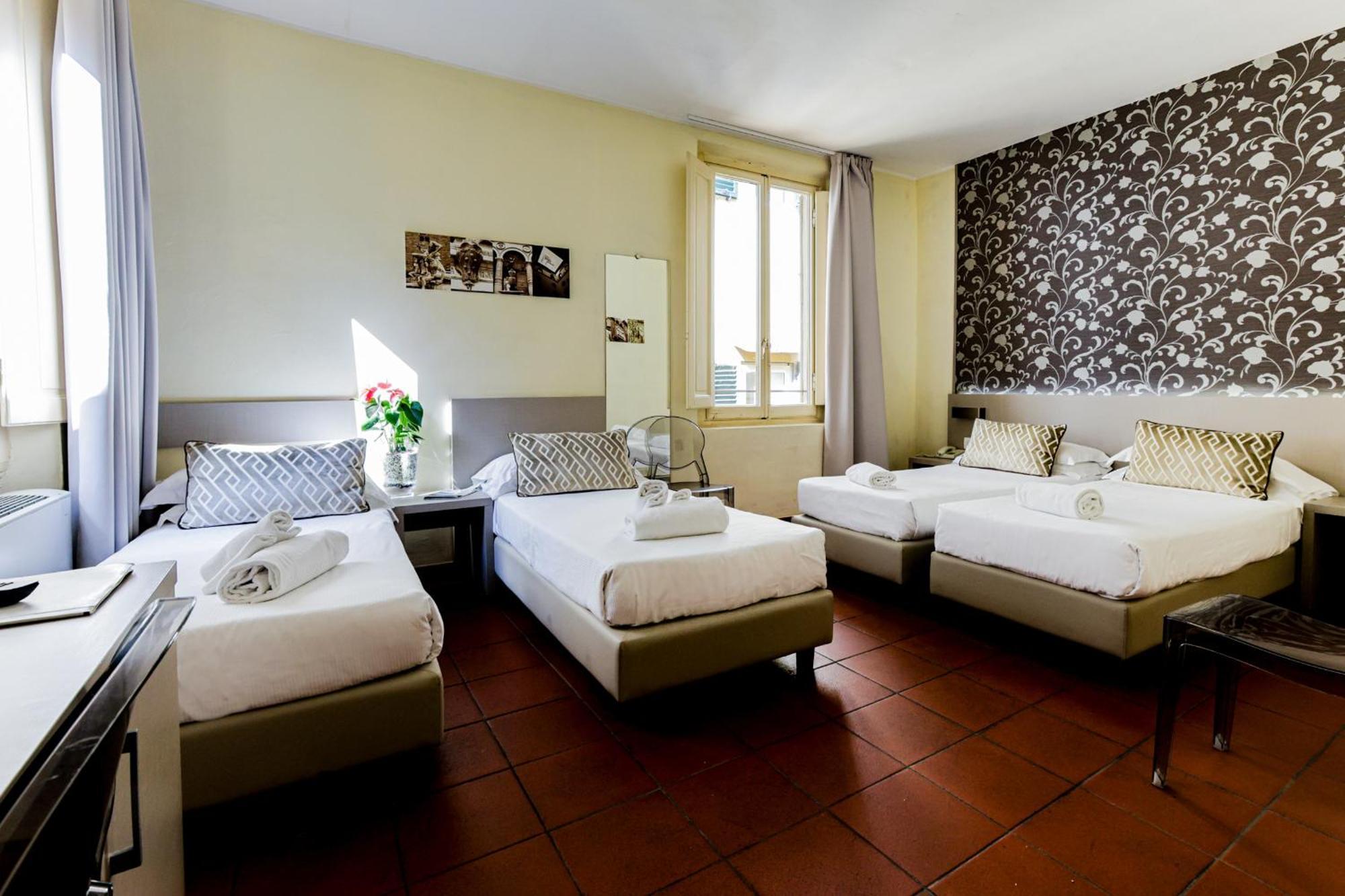 Hotel Albergo Firenze 3*