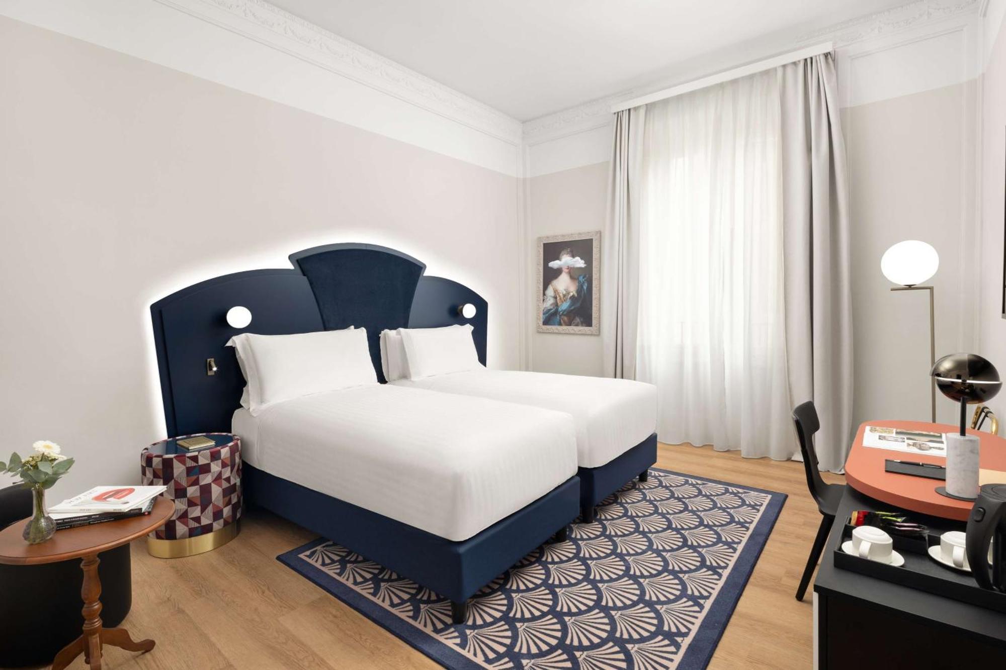 Anglo American Florence, Curio Collection By Hilton Firenze
