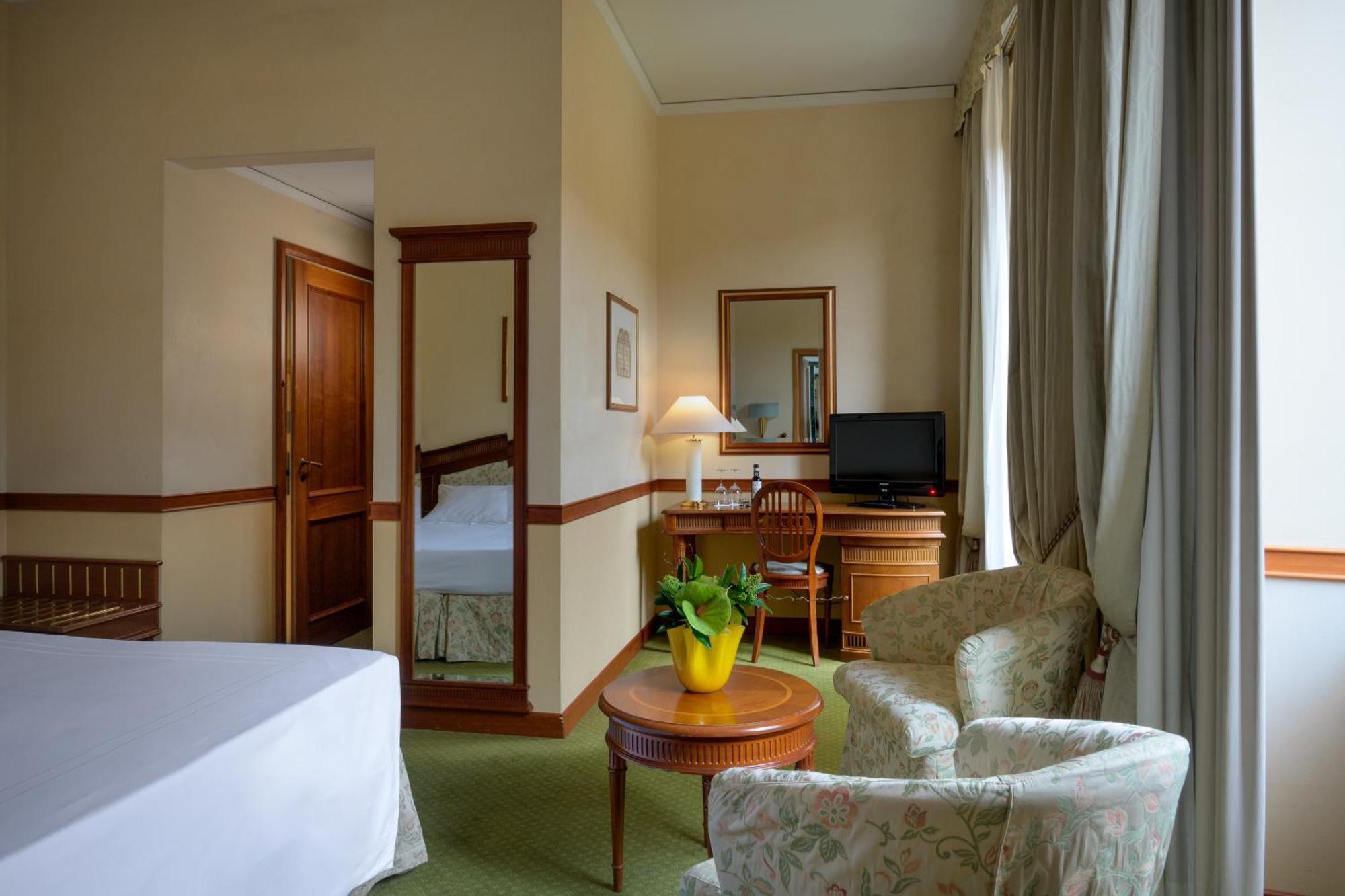 Degli Orafi Hotell