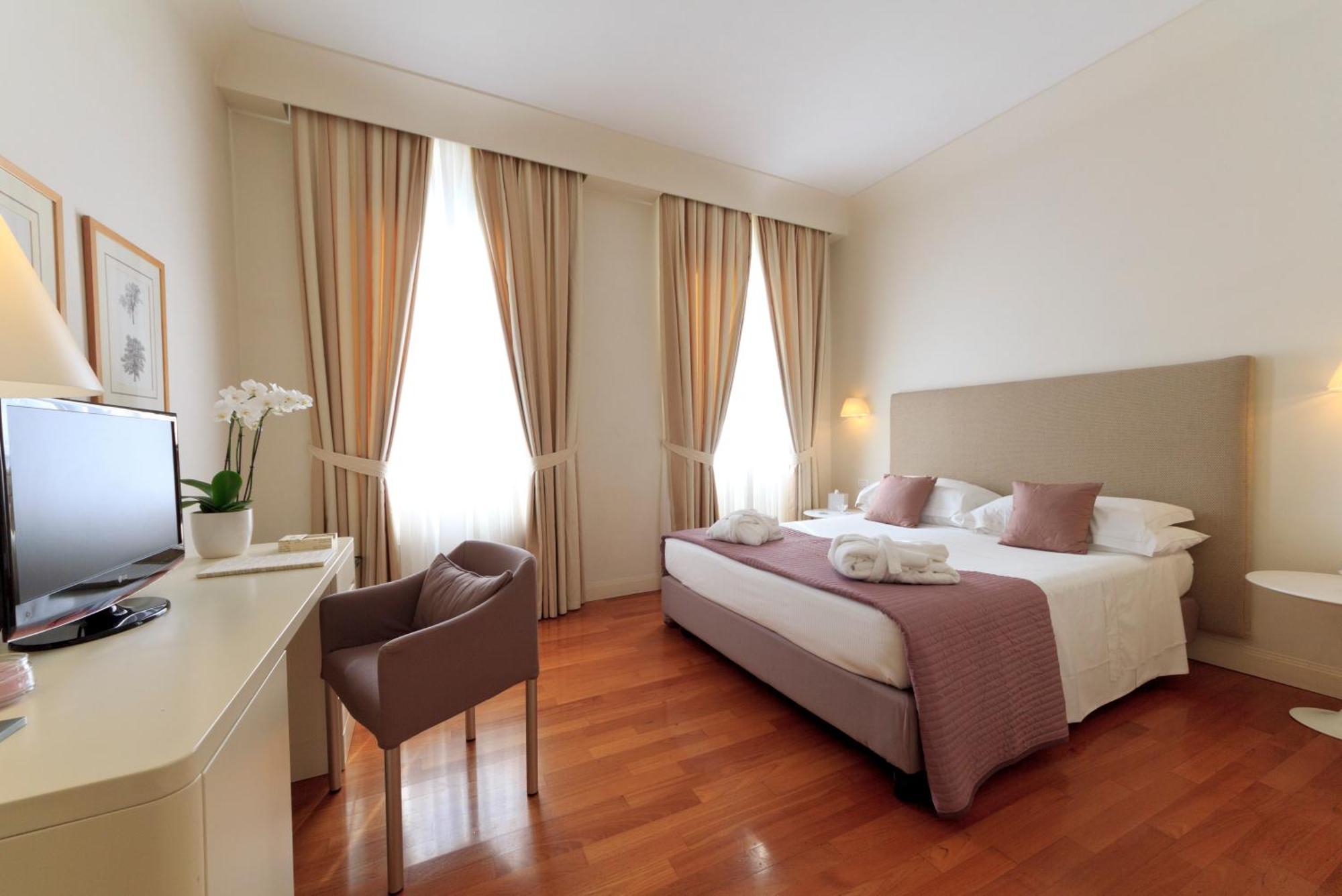 Aparthotel Hilda Florença