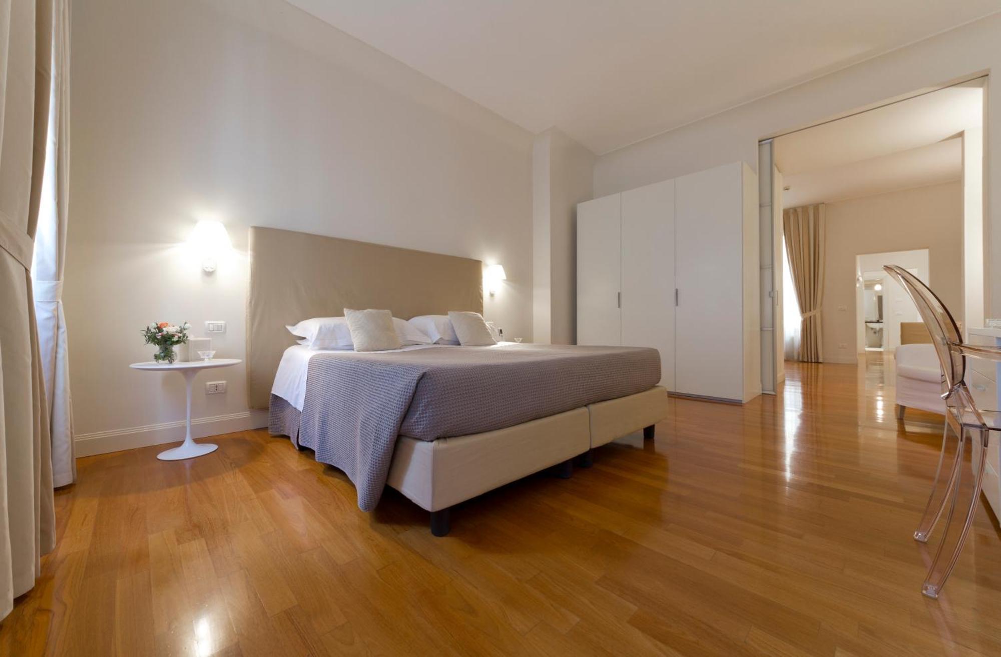 Aparthotel Hilda Florença