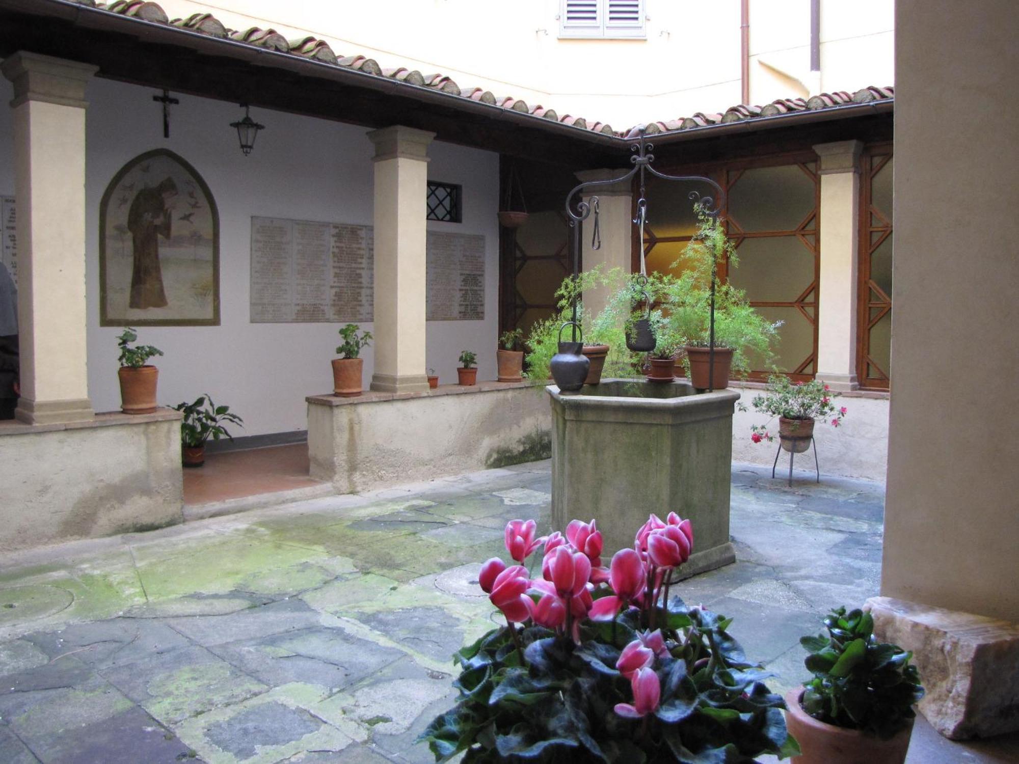Casa Santo Nome Di Gesu