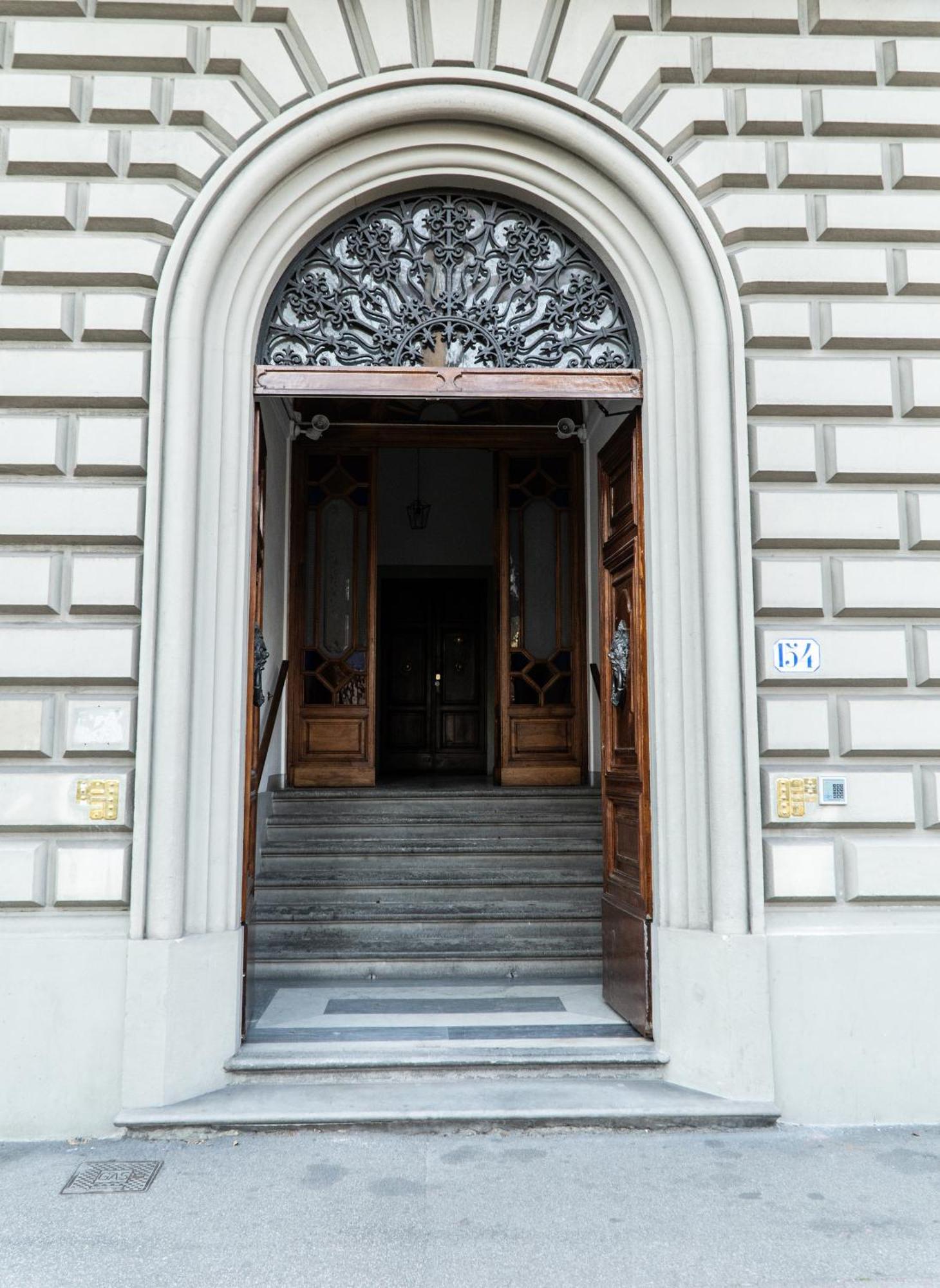 Appart hôtel Le Cure *