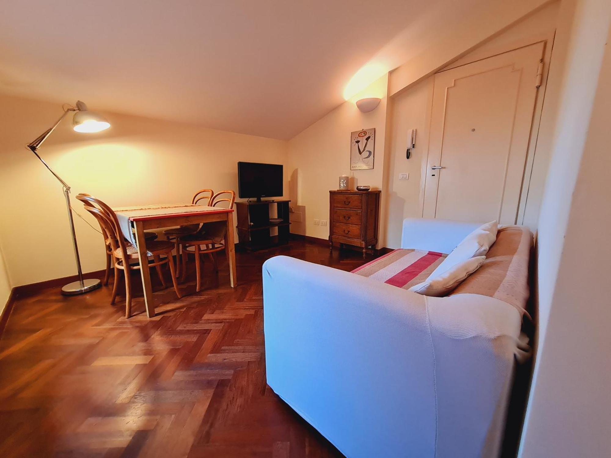 Lejlighed Mansarda Luminosa E Confortevole