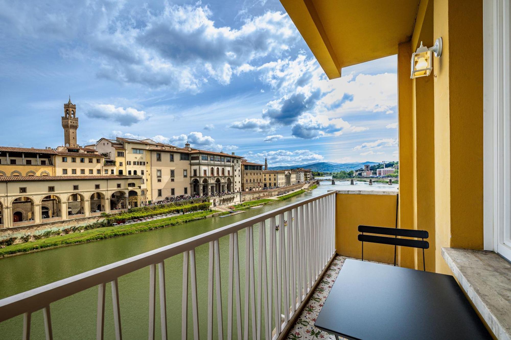 Appartement Yd Balcony On Pontevecchio View Florence