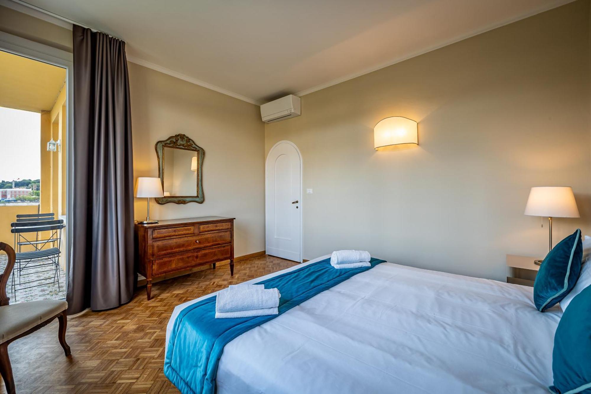 Appartement Yd Balcony On Pontevecchio View *
