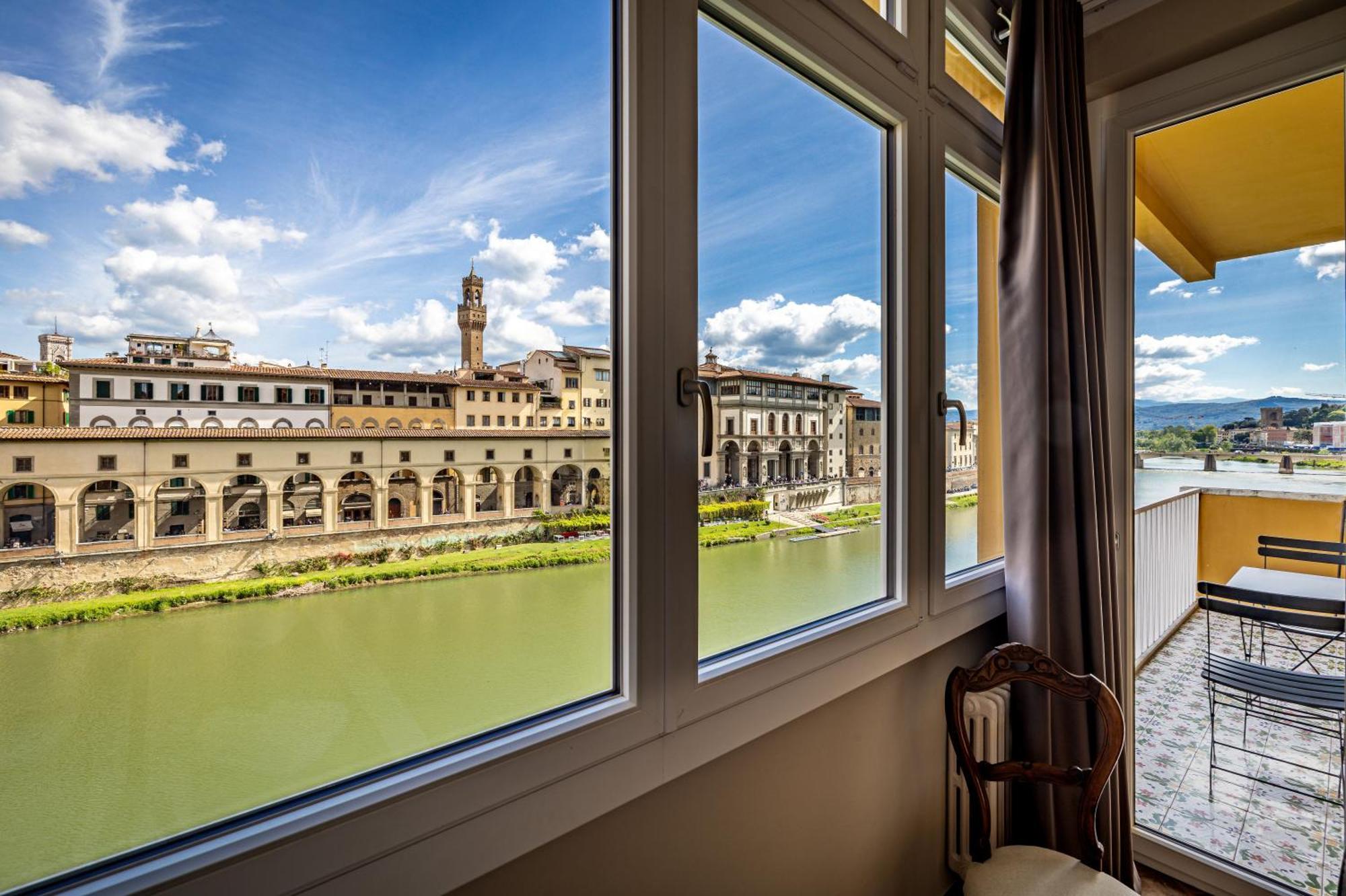 Appartement Yd Balcony On Pontevecchio View *