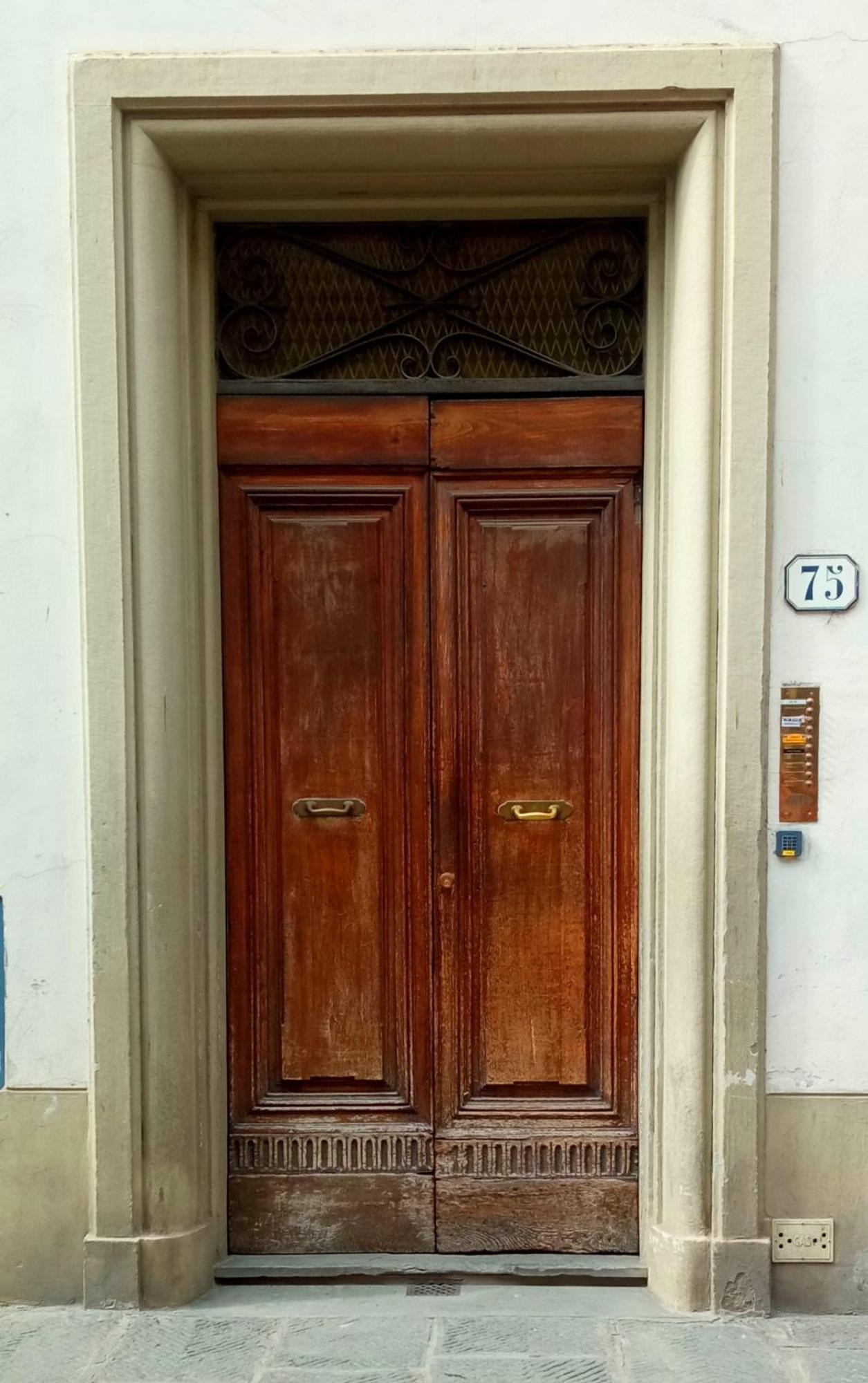 Amalia Guelfa Lejlighedshotel Firenze
