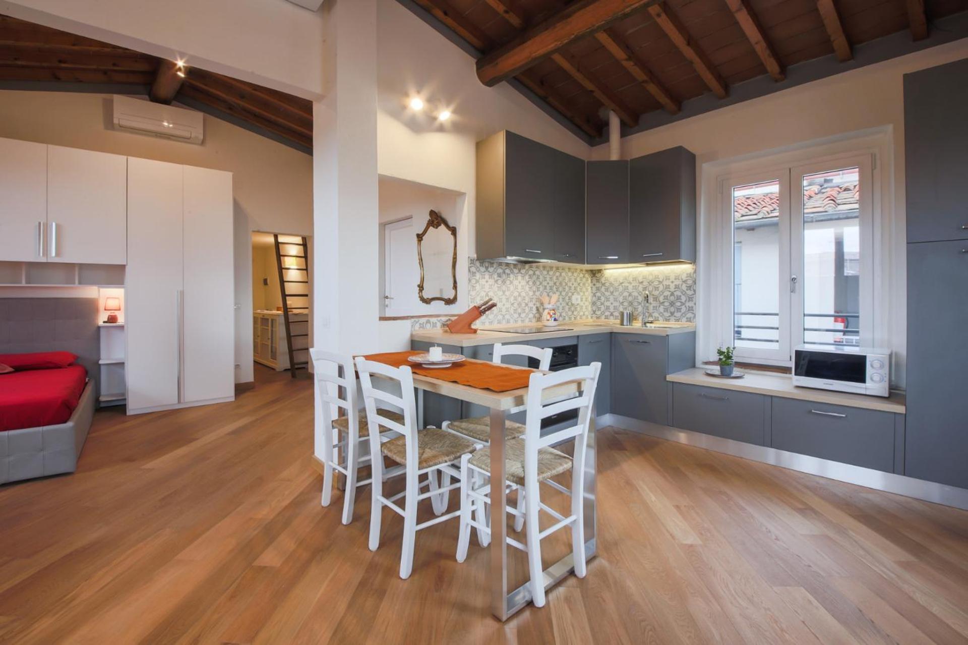 Sole Attic With View Firenze
