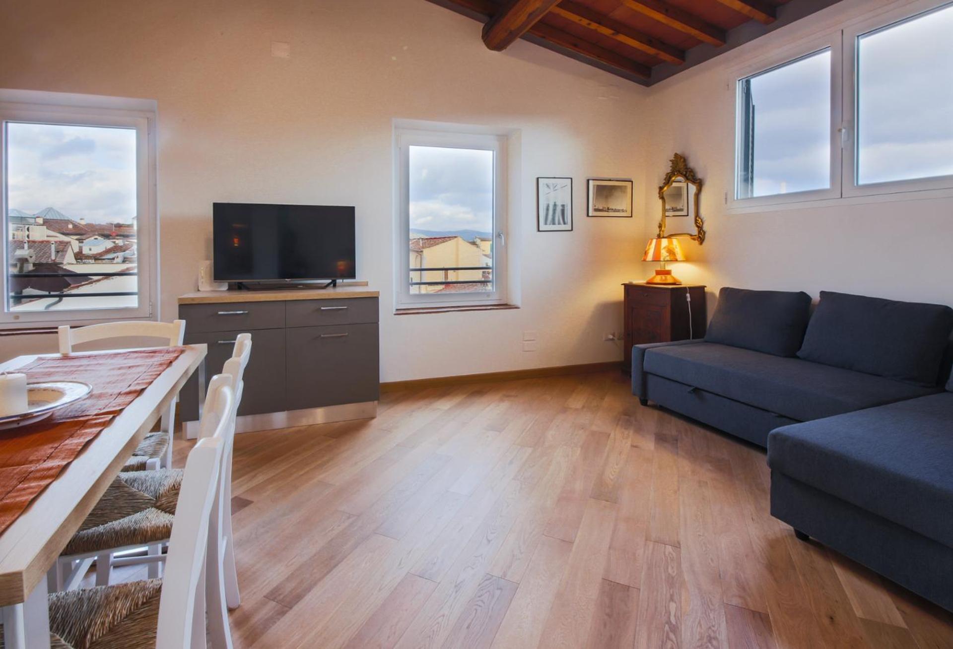 Appartamento Sole Attic With View Firenze