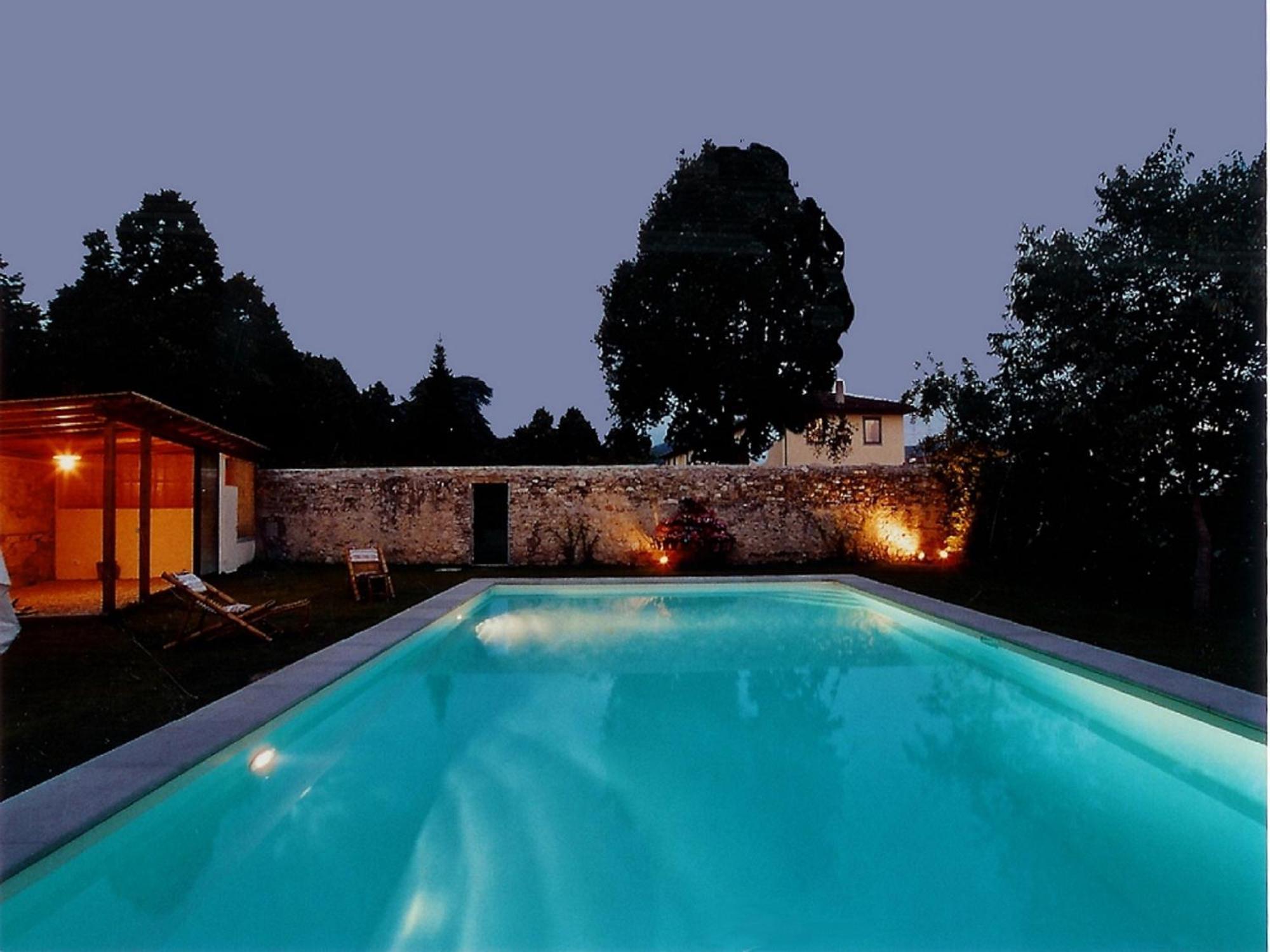 Rovezzano Bed & Breakfast 3*