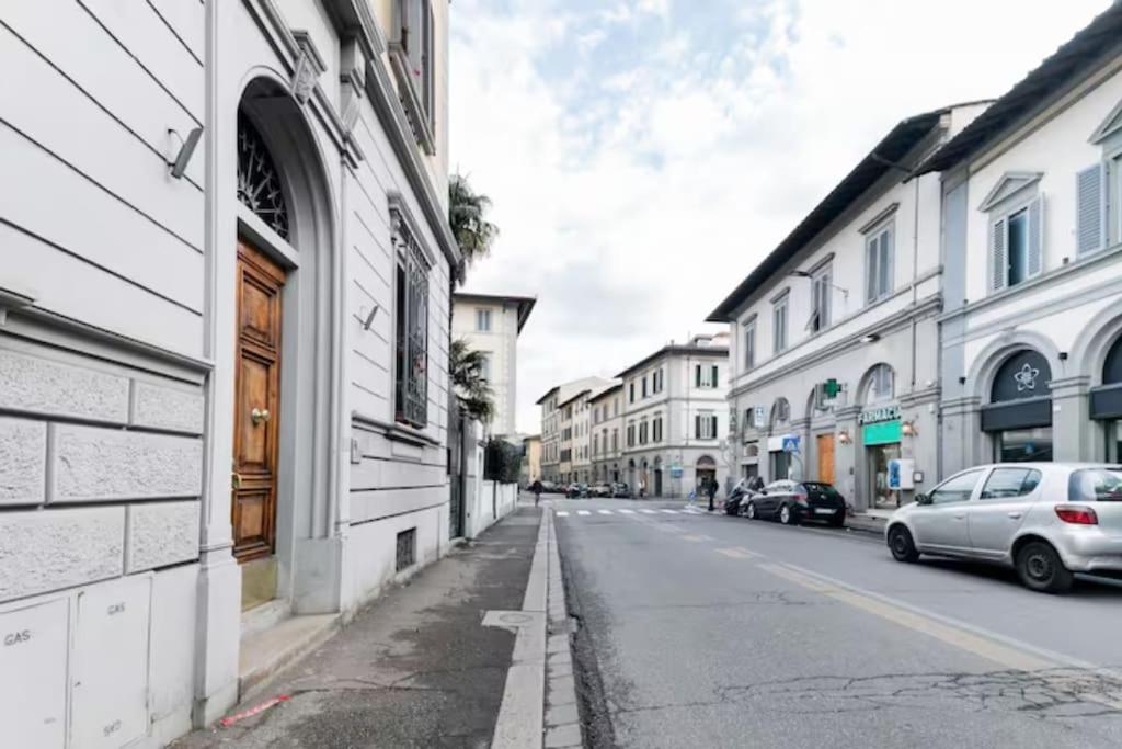 Renovated 19th Century Appartamento Firenze