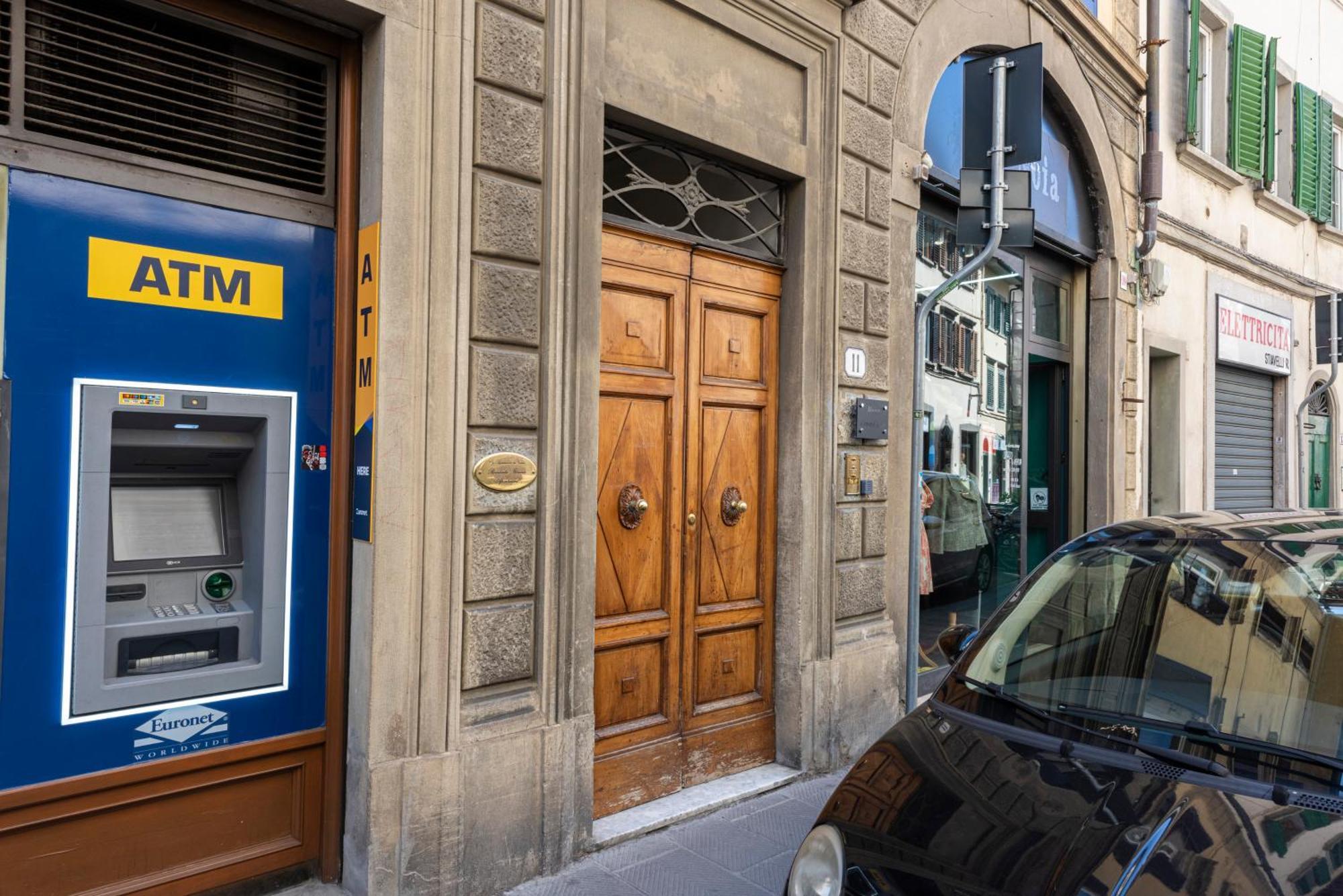 Casa Gialla By Mmega * Firenze