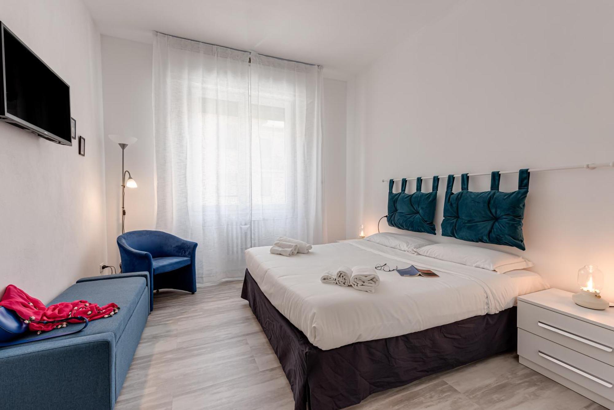 Frullhouse - Sweet Dreams In Appartement *