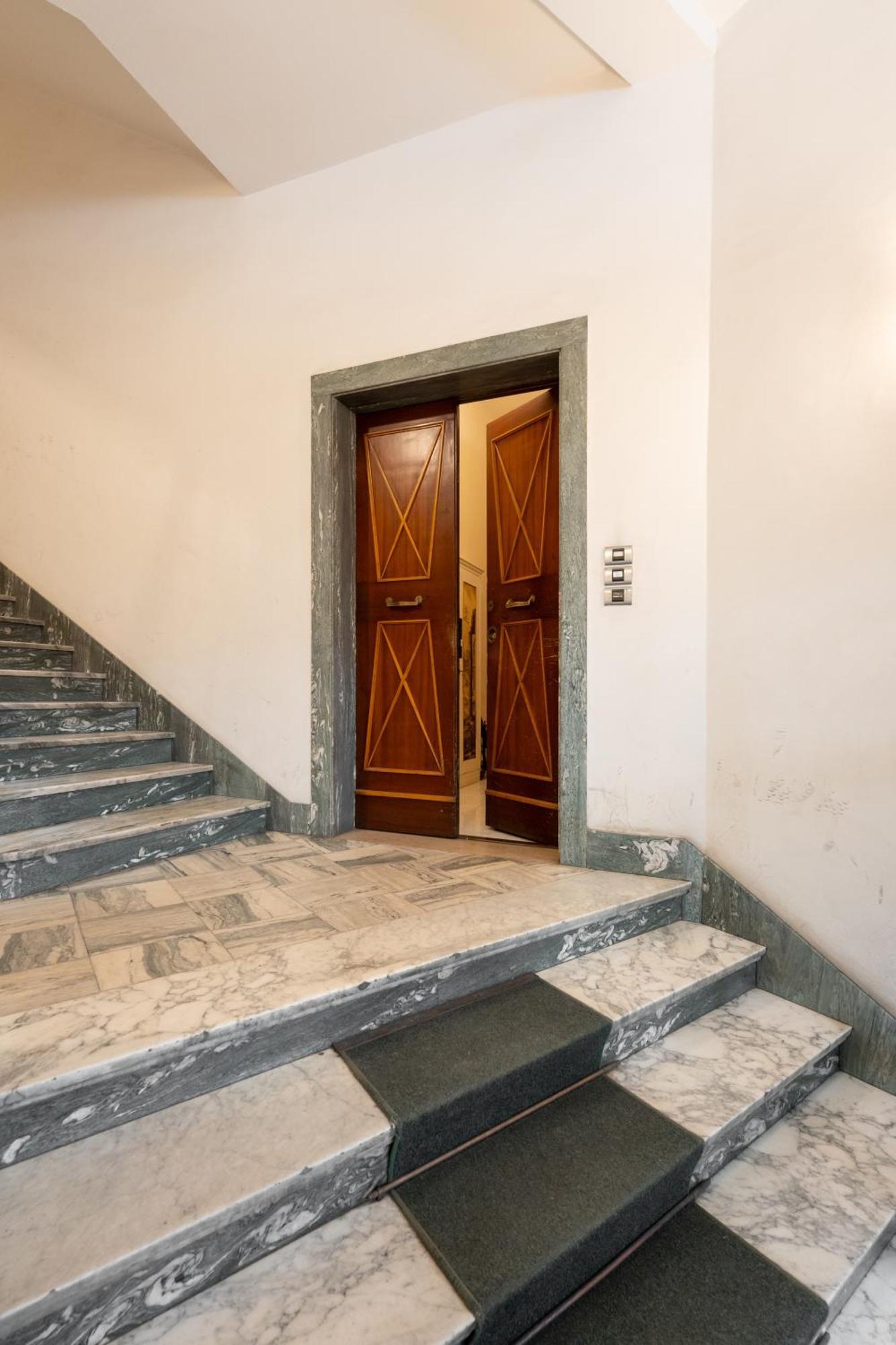 Keys Of Italy - Monaco 9 - 2 Bedrooms Flat Nearby The Train Station Florença