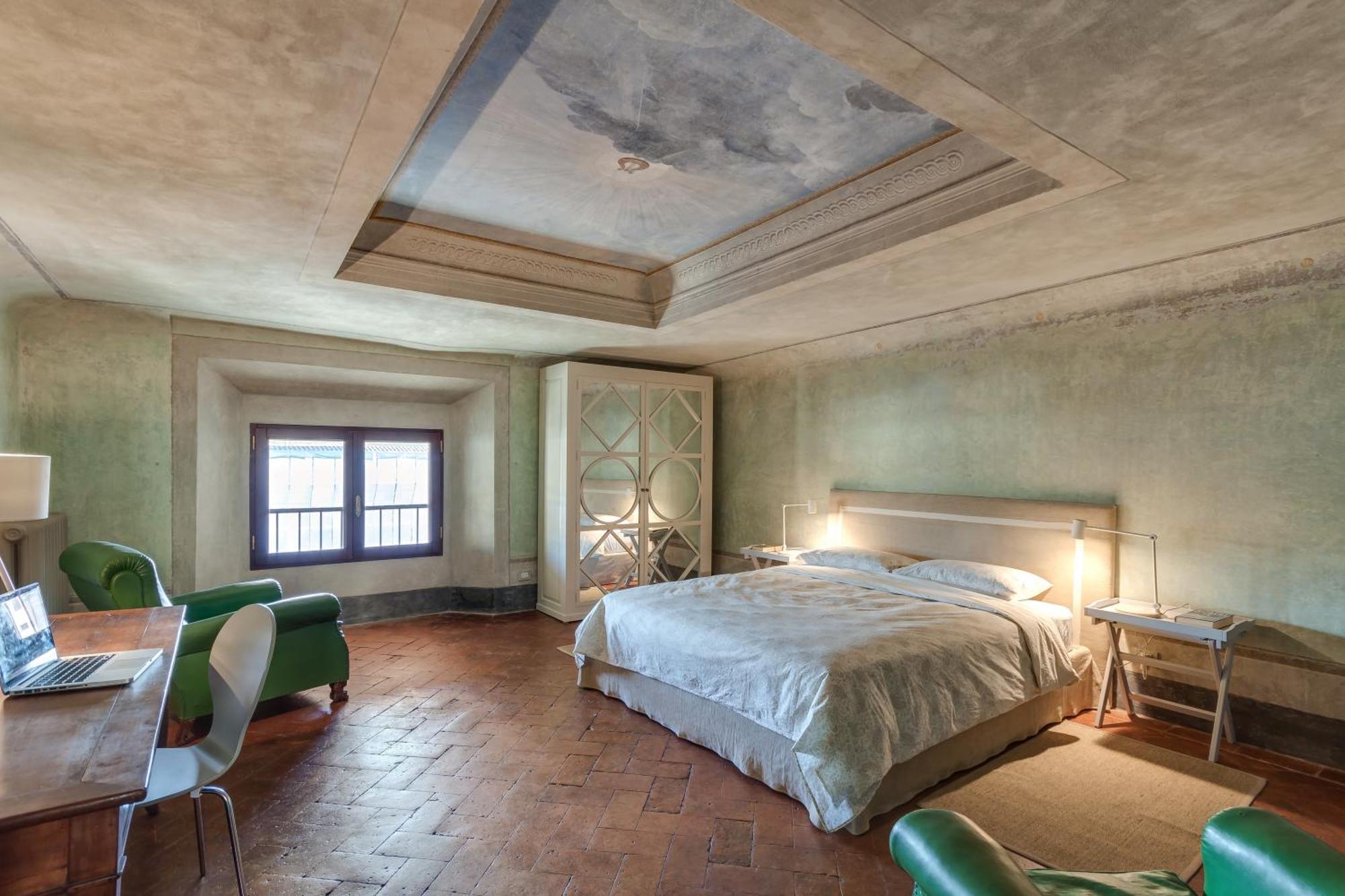 Appartement Accademia Frescoes Florence