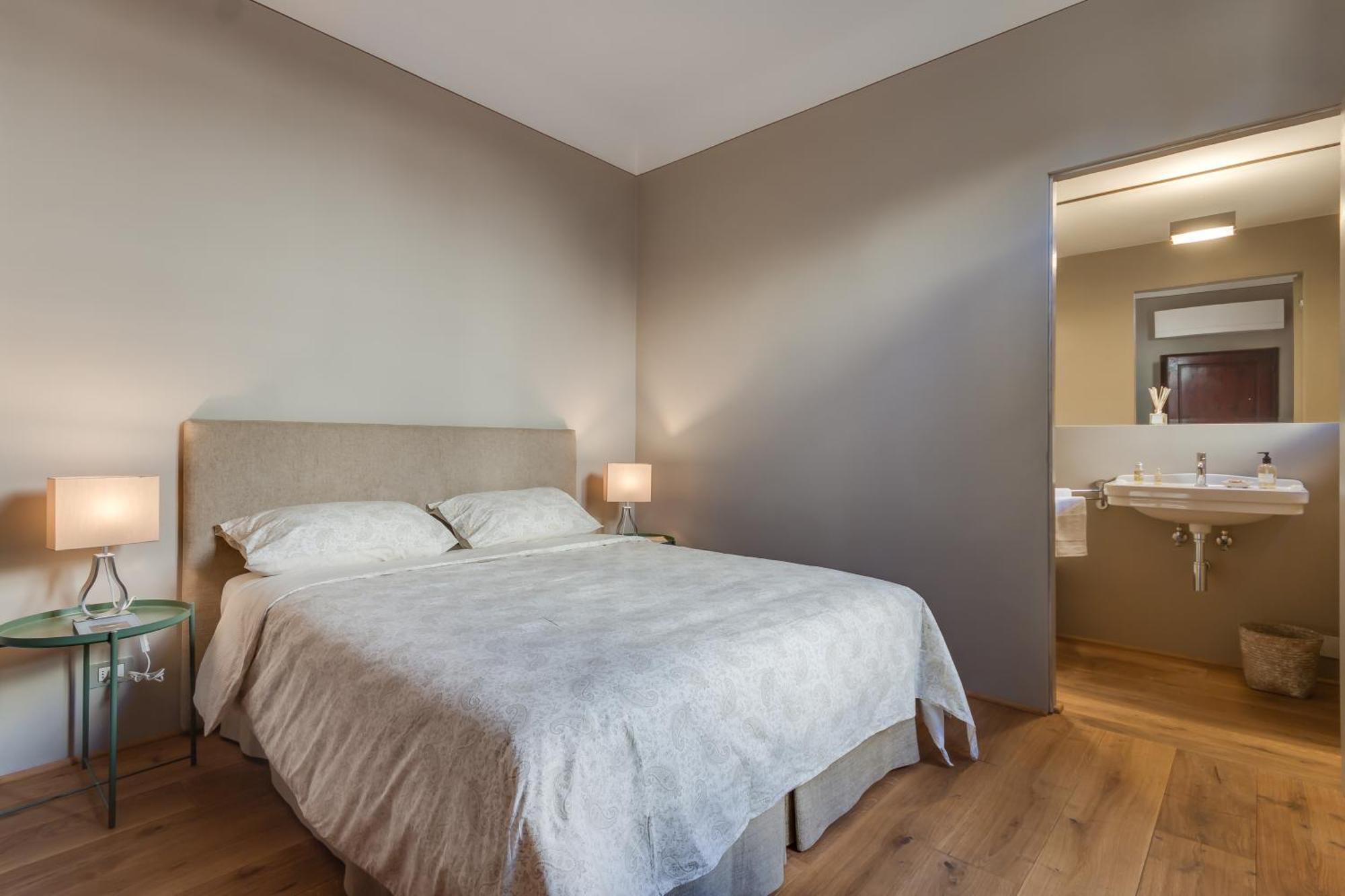 Appartement Accademia Frescoes Florence