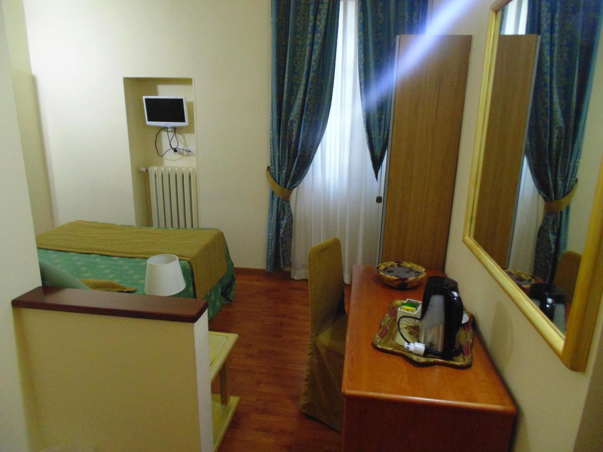 Relais Dante E Beatrice Bed & Breakfast Firenze
