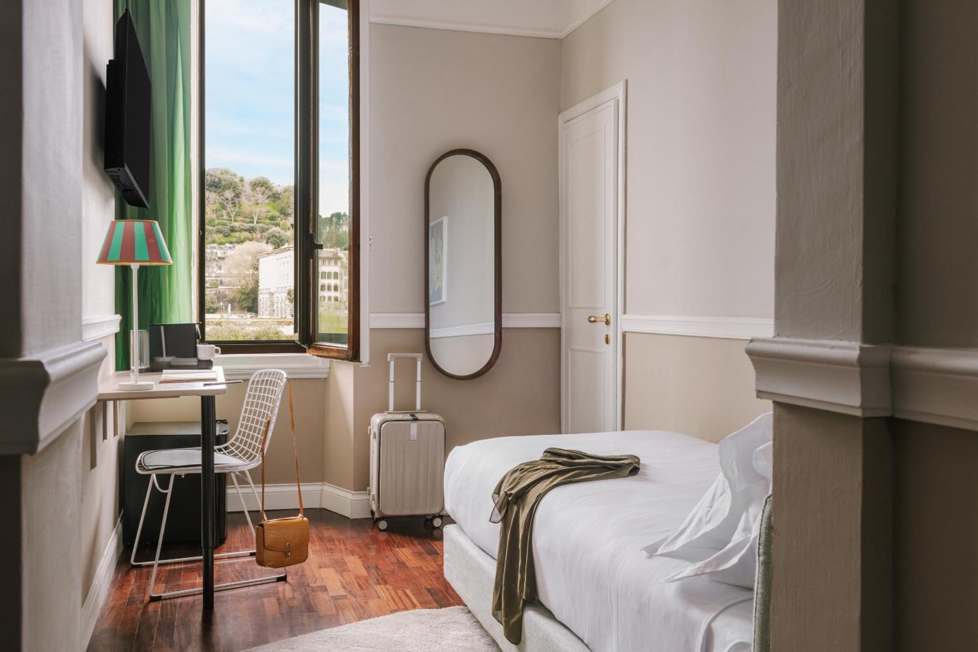 The Sonetto Powered By Sonder Hotel 3*