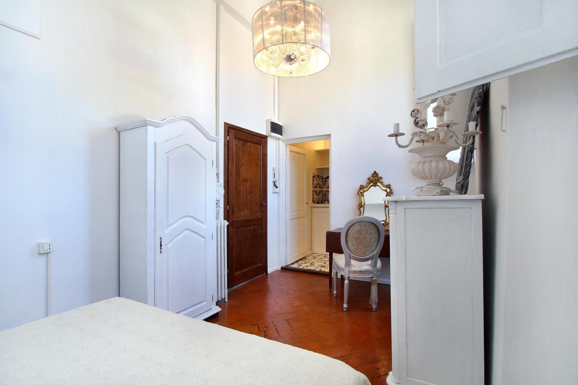 Couette-café Palazzo Tolomei - Residenza D'epoca 3*