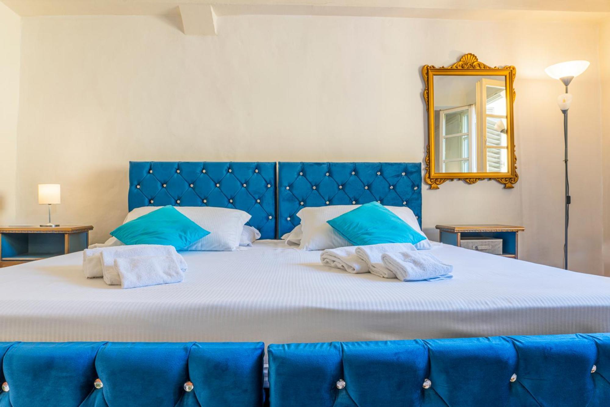 Apartment Pepi House In Santa Croce *