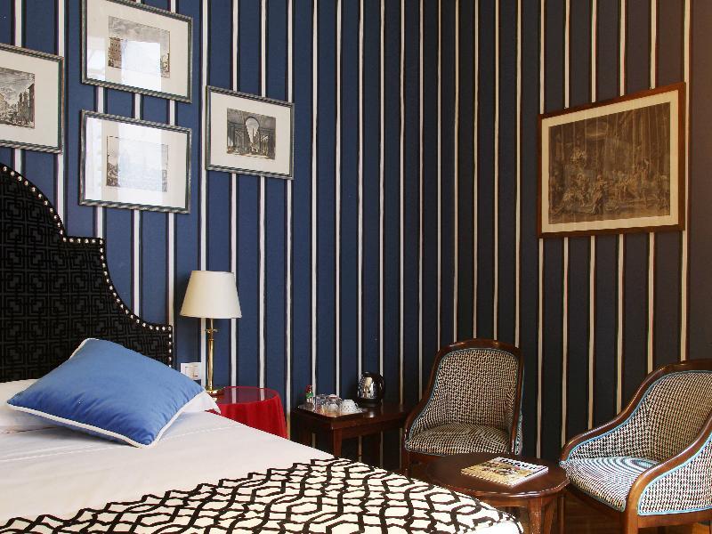 Mate Isabella Hotel