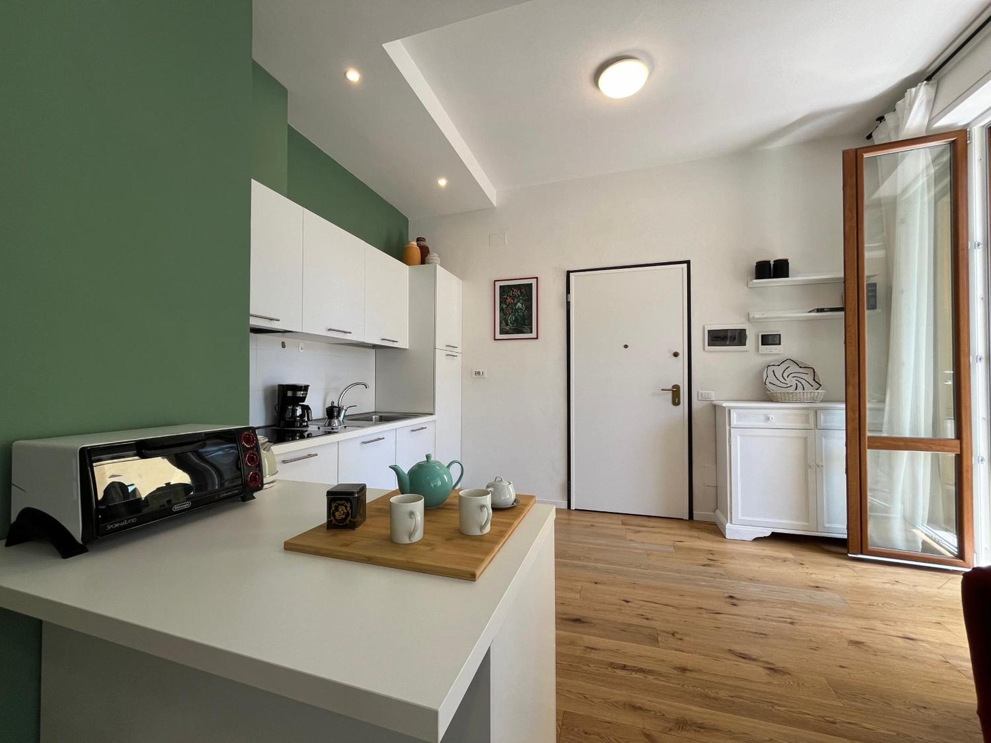 Orcagna With Parking Apartment