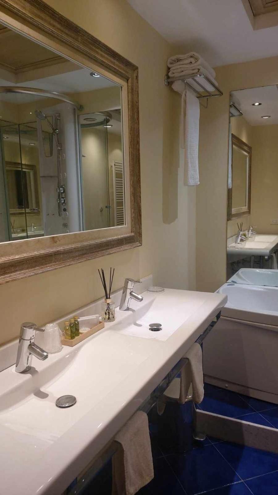 Tornabuoni La Petite 4*