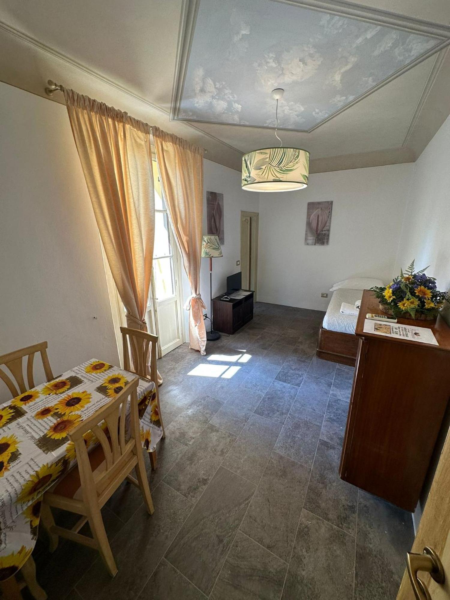 Lejlighedshotel Amalia Guelfa *