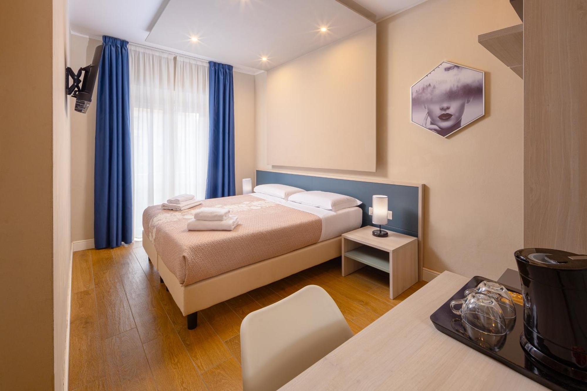 Bijou Hotel 3*
