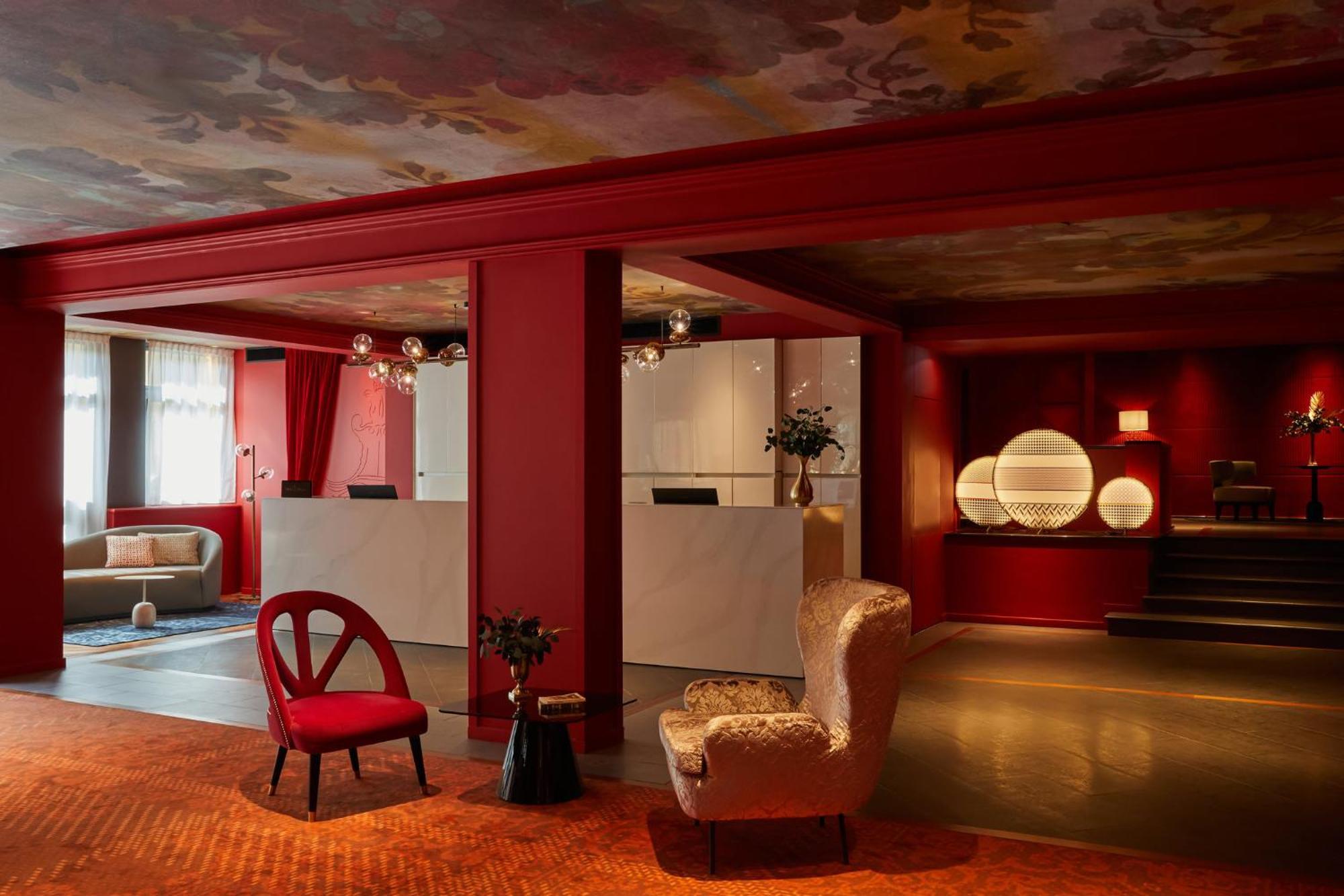 Hotel Indigo By Ihg 4*