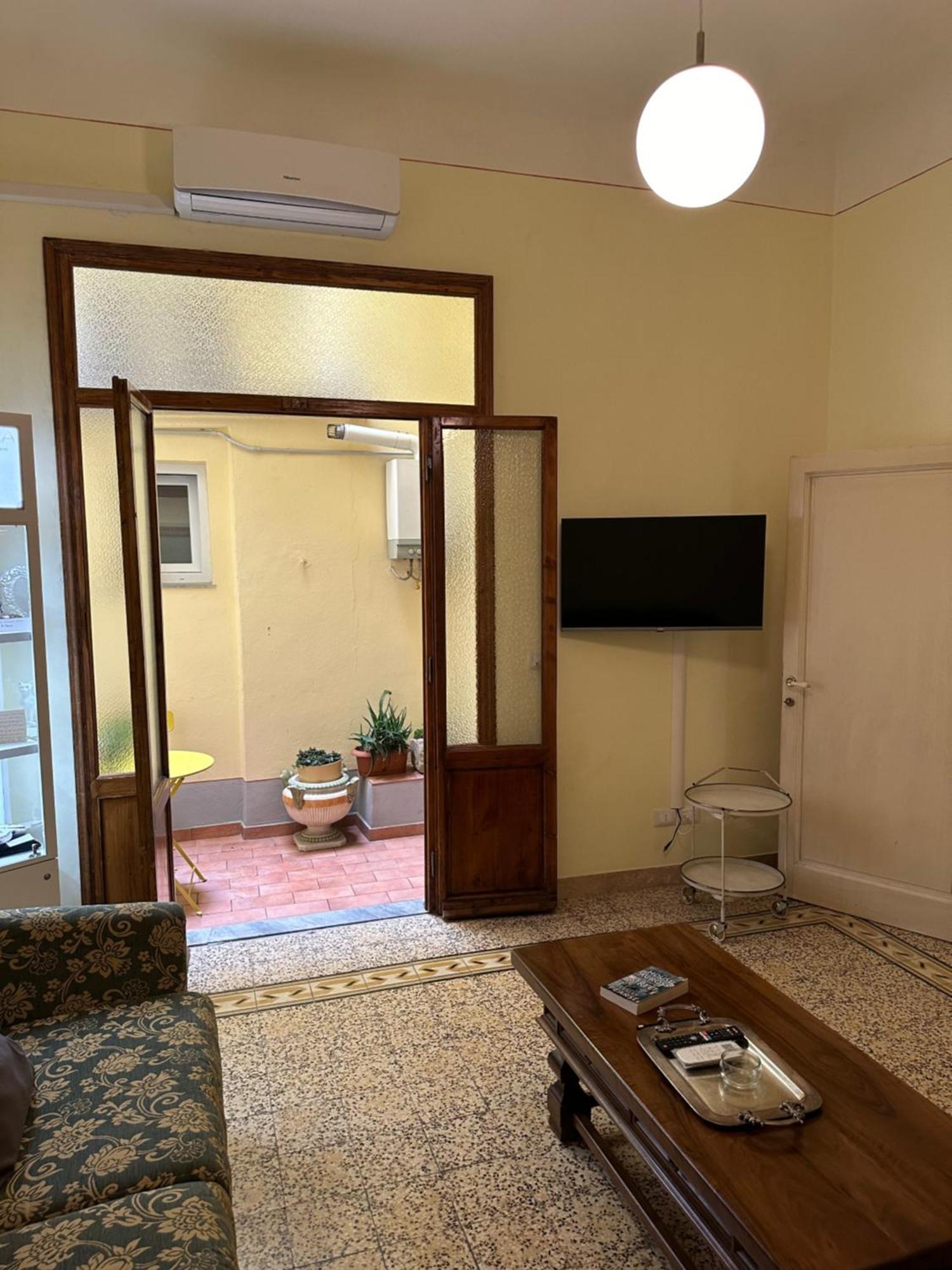 Santa Maria Novella Large Terrace Appartement Florence