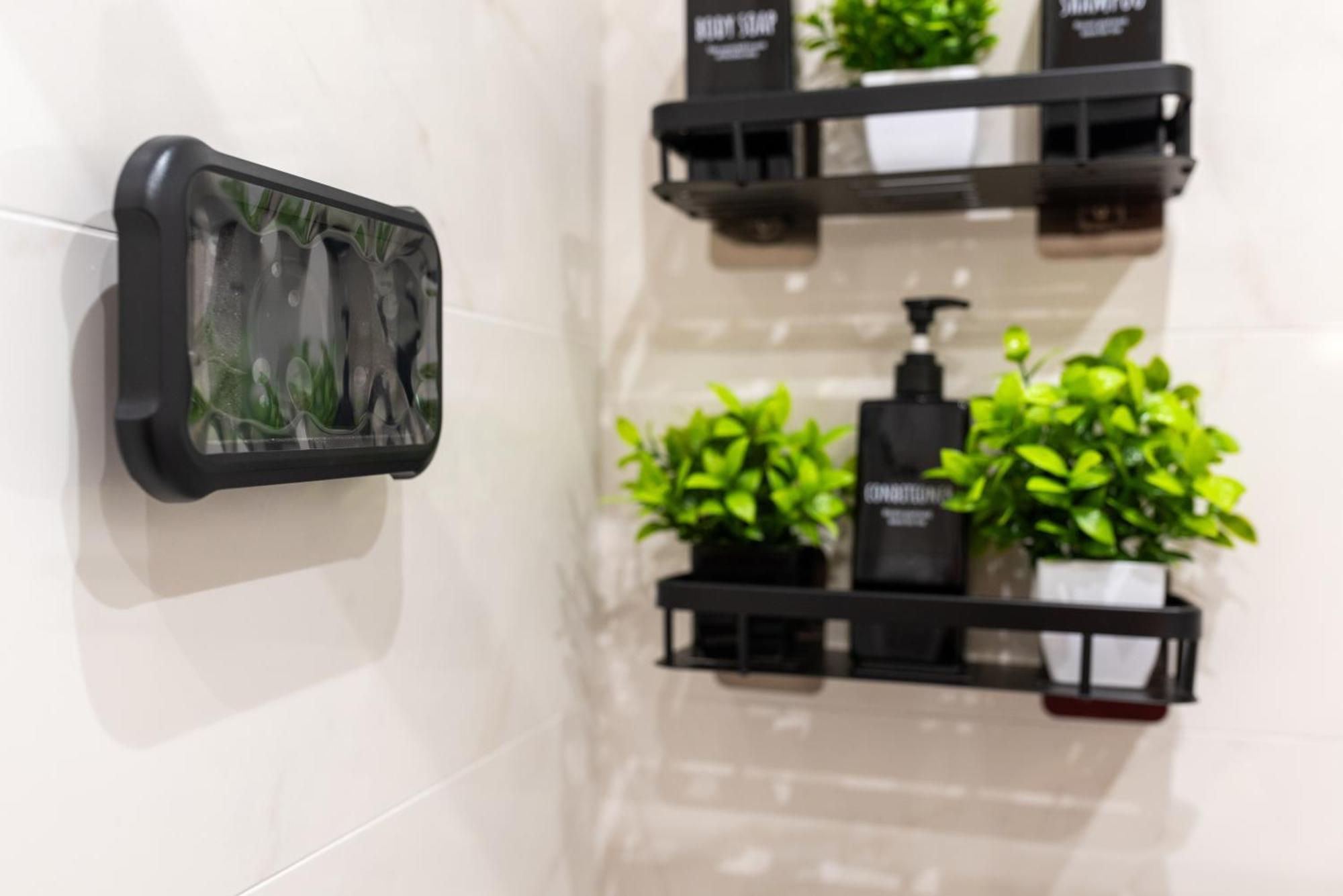 Elegante Con Giardino Privato, Jacuzzi Nel Cuore Di Appartement