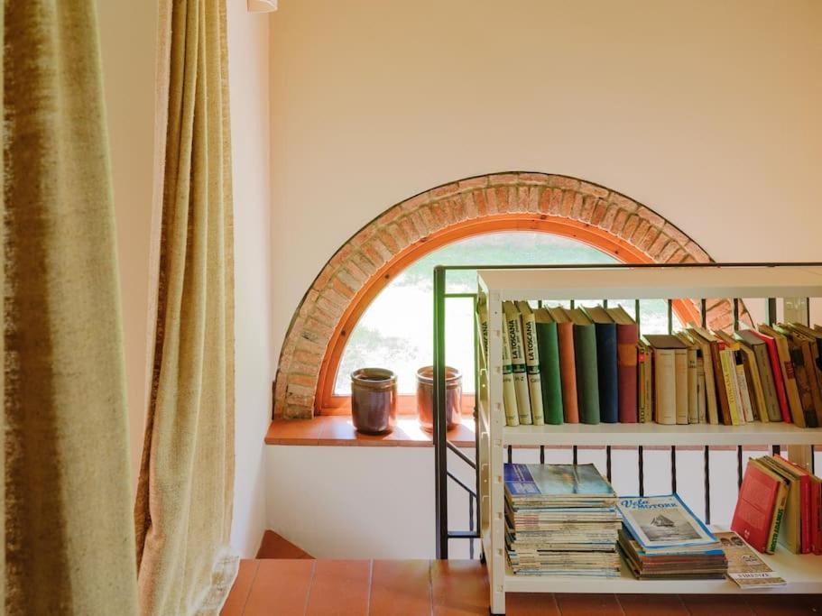 Stalla - With Garden In The Historic Center *