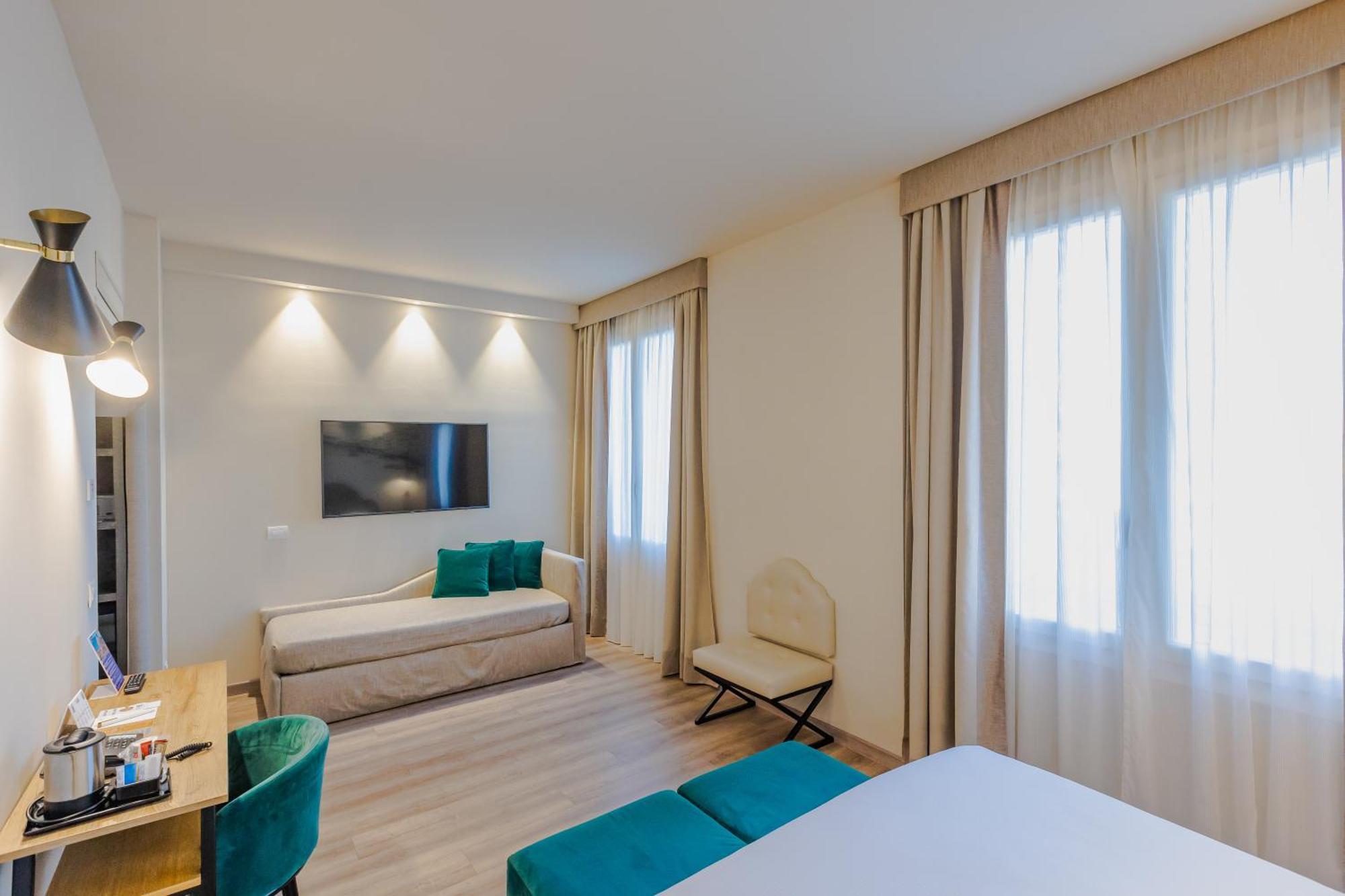 Fh55 Grand Mediterraneo Hotel 4*