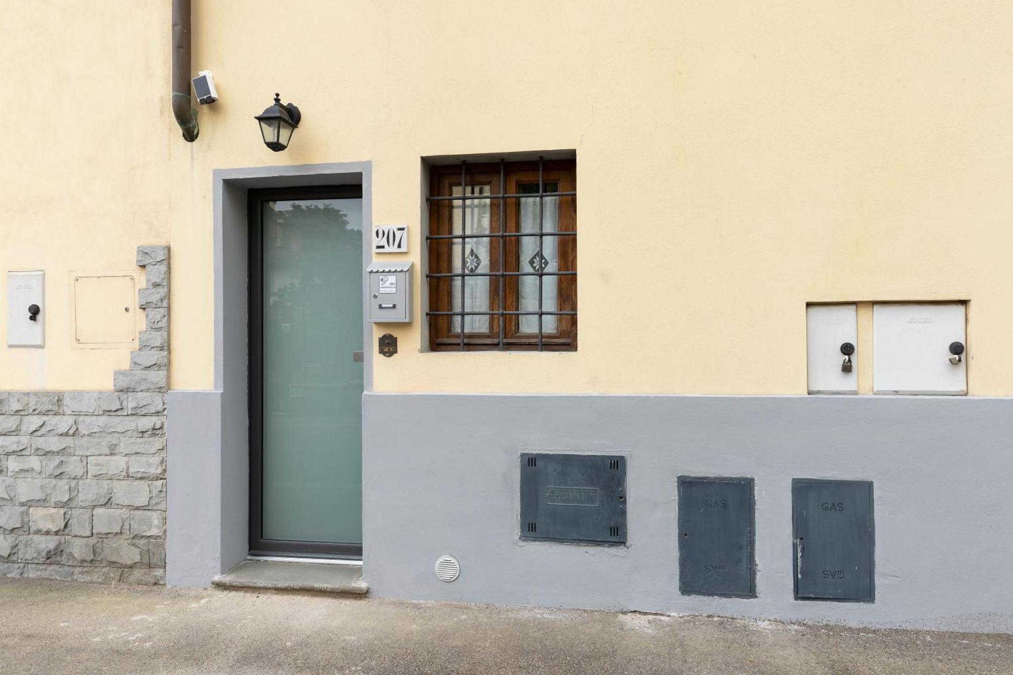 Vakantiehuis Terracielo Isola, Tra Parco E Centro X 5 Con Giardino