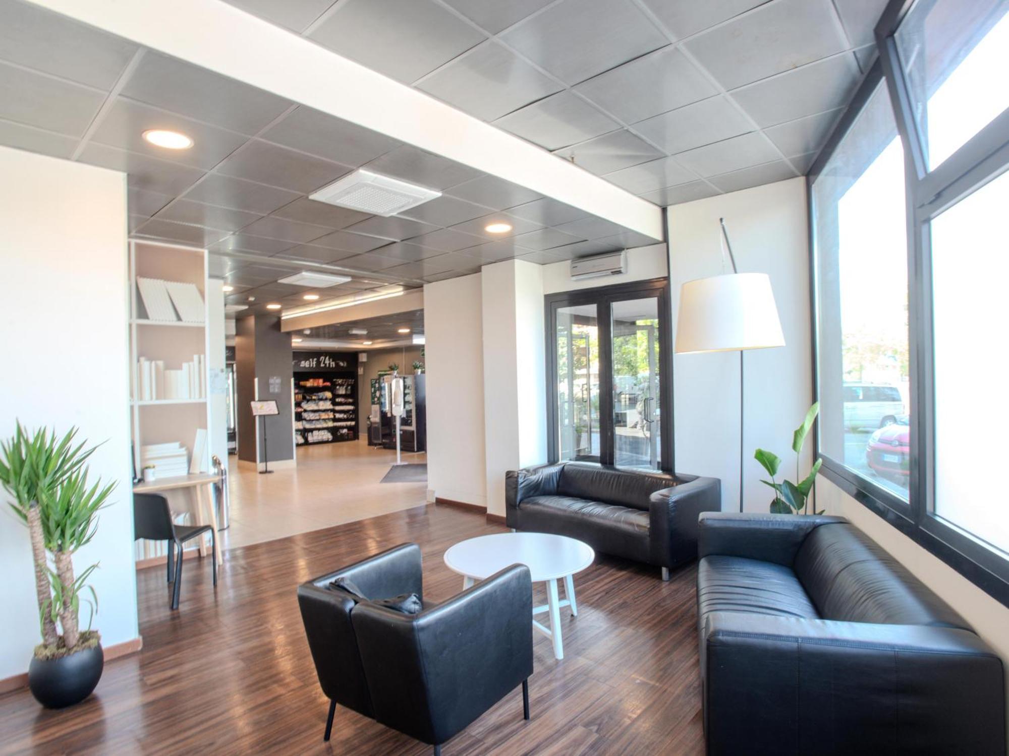 Novoli Hotell